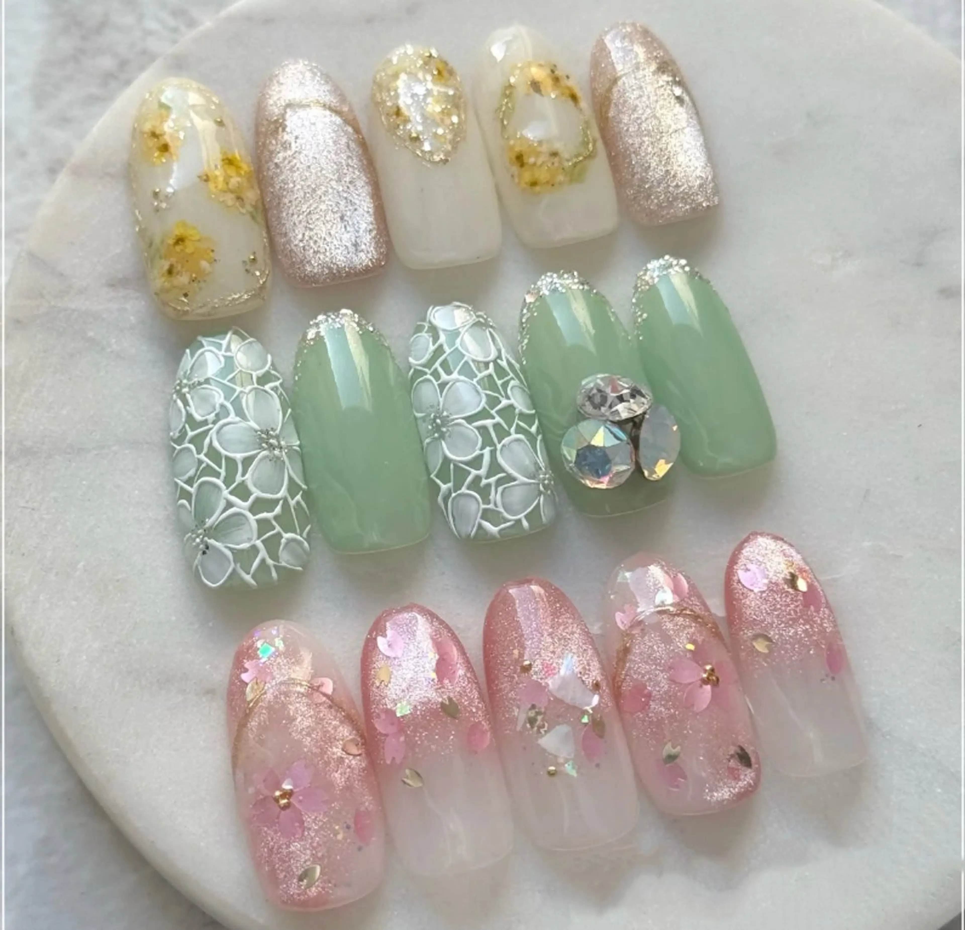 ネイル アートネイル チークネイル 長さ出し フラワーネイル フレンチネイル YK Beauty Salonのマツエク・マツパデザイン