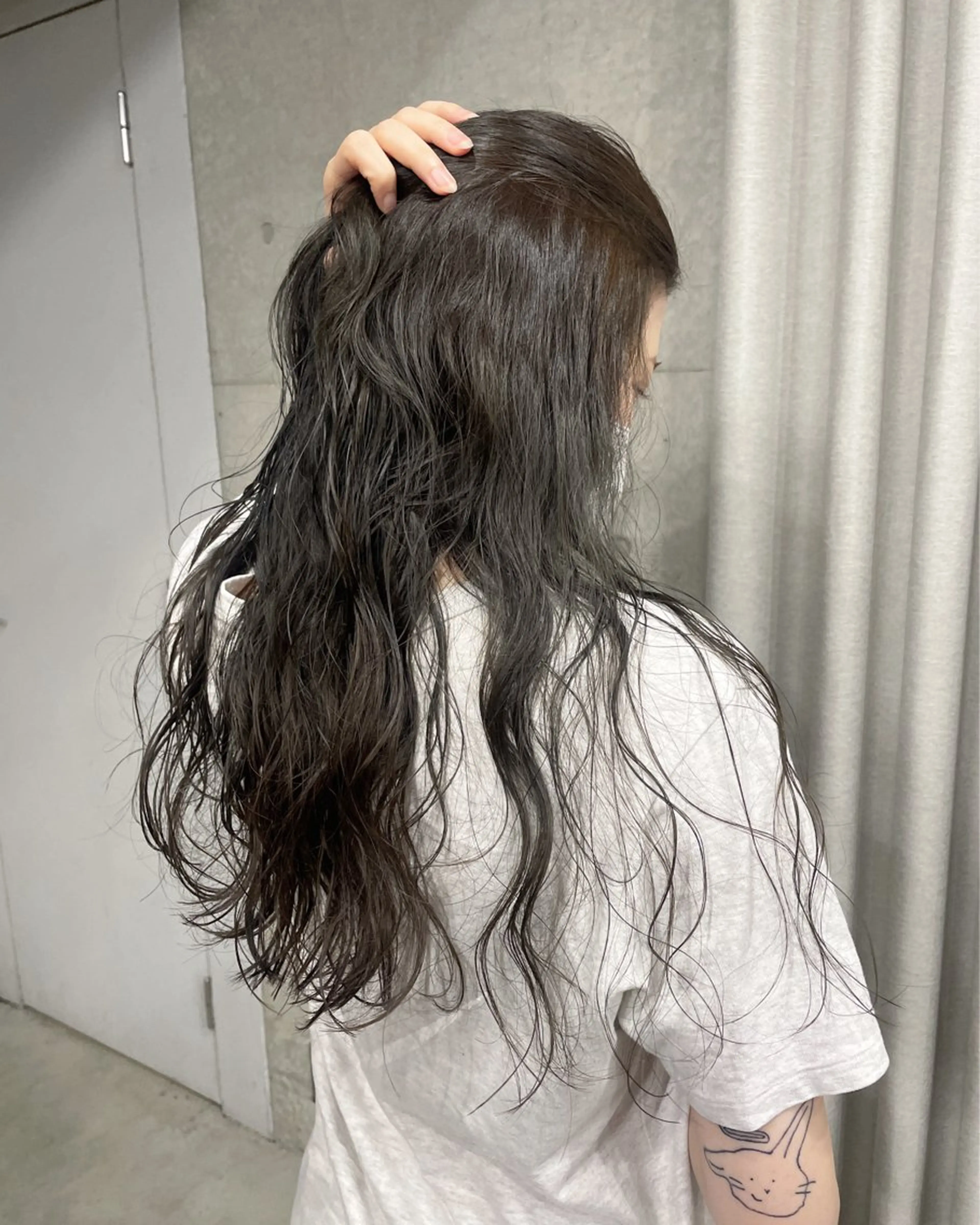 ミディアム カラー カット ヘアカラー 表参道🌿赤み消し カラー/チナツのヘアスタイル