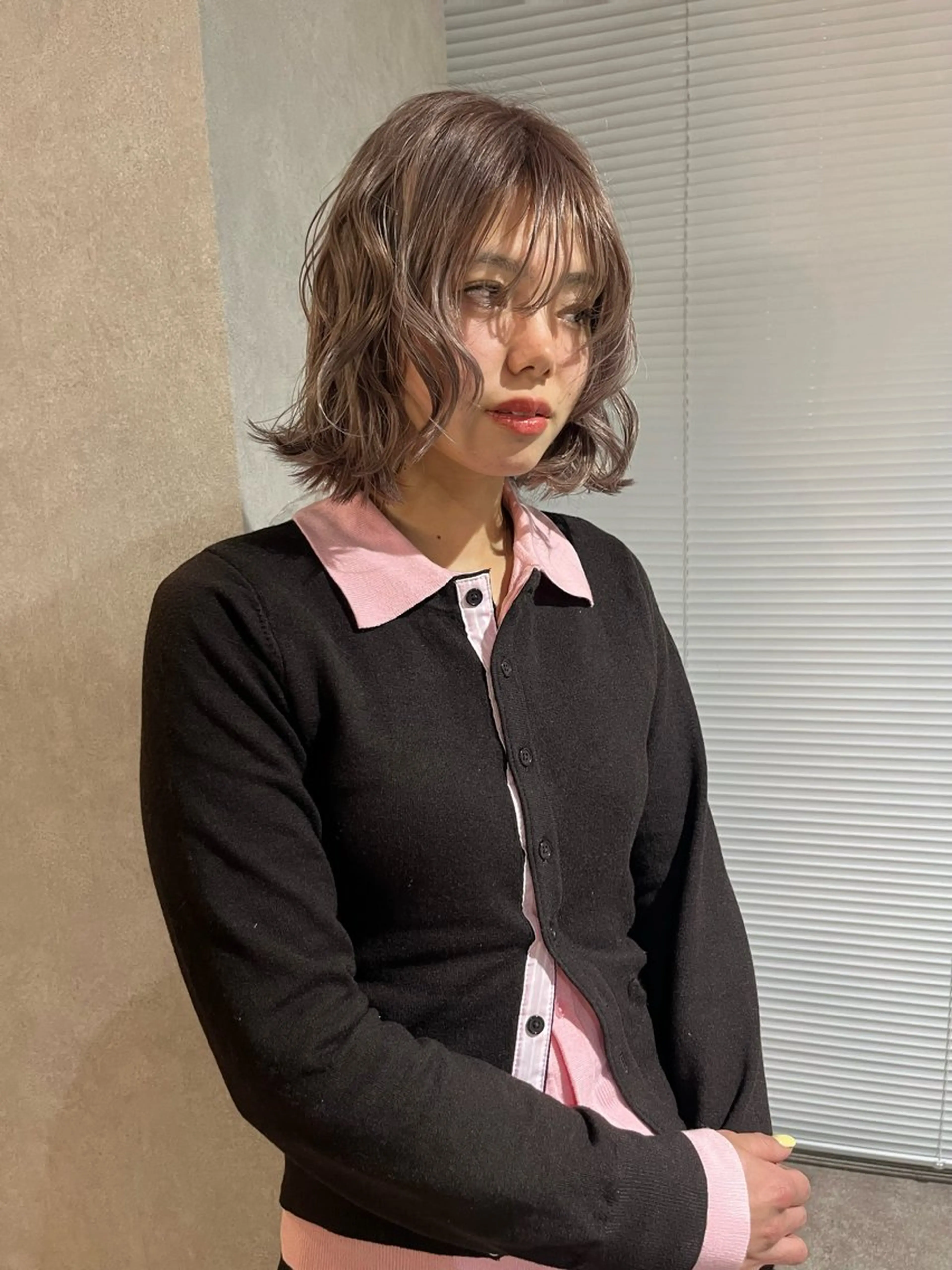 ミディアム カラー ベージュカラー ハイトーンカラー カット ヘアカラー トリートメント yuumi/大濠🪷 顔周り/ハイトーンのヘアスタイル