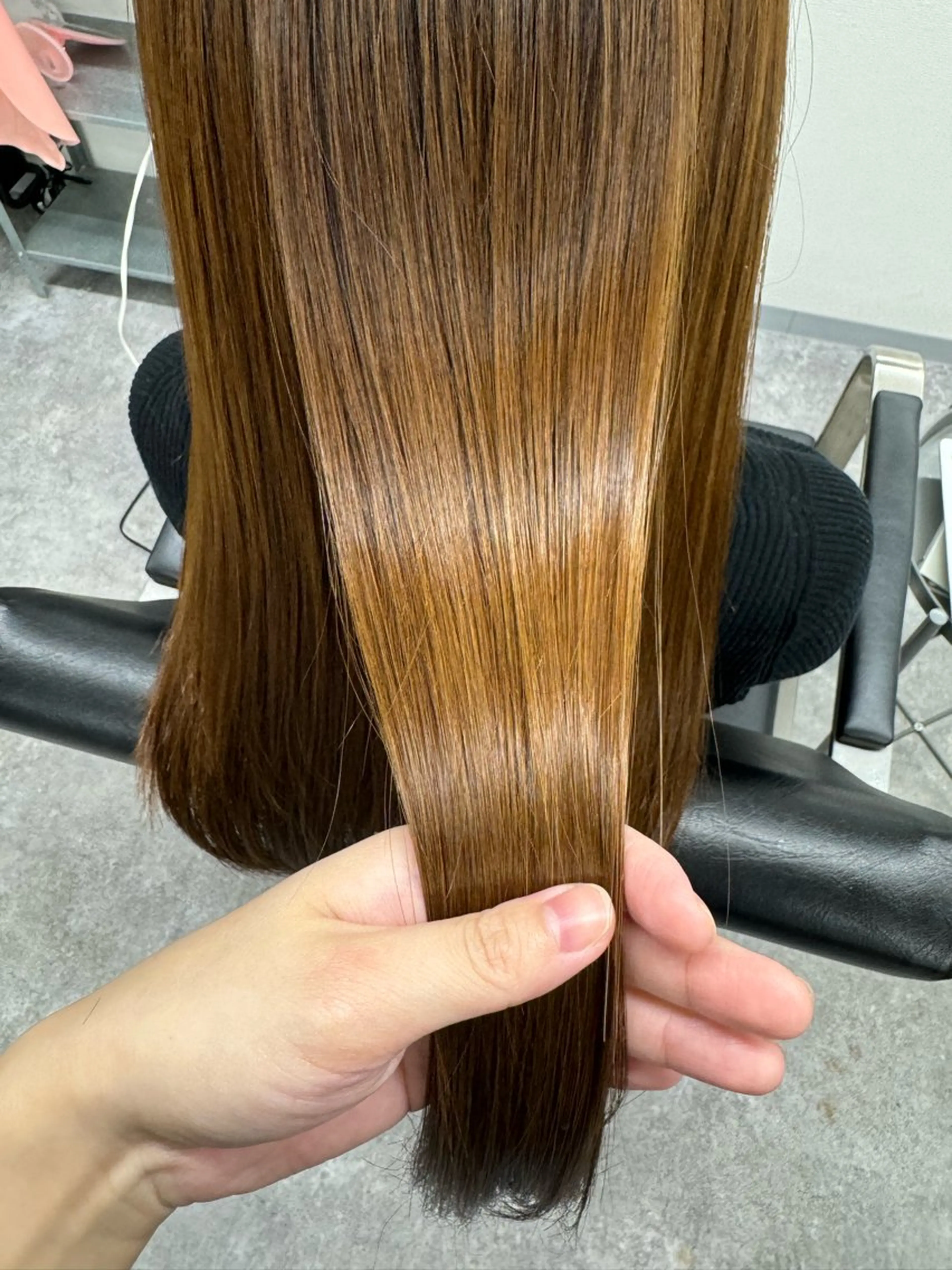 セミロング 髪質改善 トリートメント 酸熱トリートメント 髪質改善メニュー 長井 美佐子のヘアスタイル