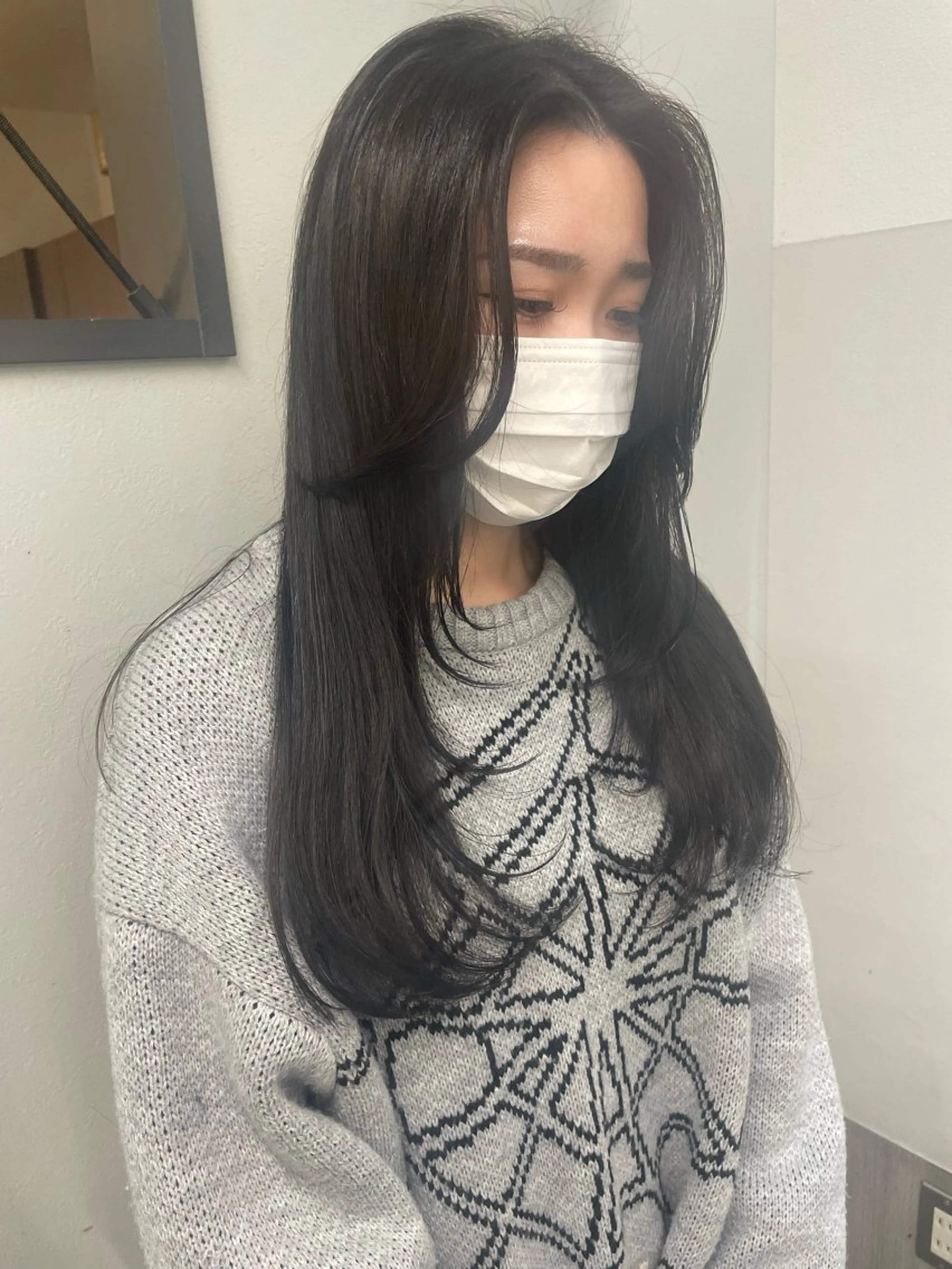 ロング カラー レイヤーカット AIRI layer cut hairのヘアスタイル