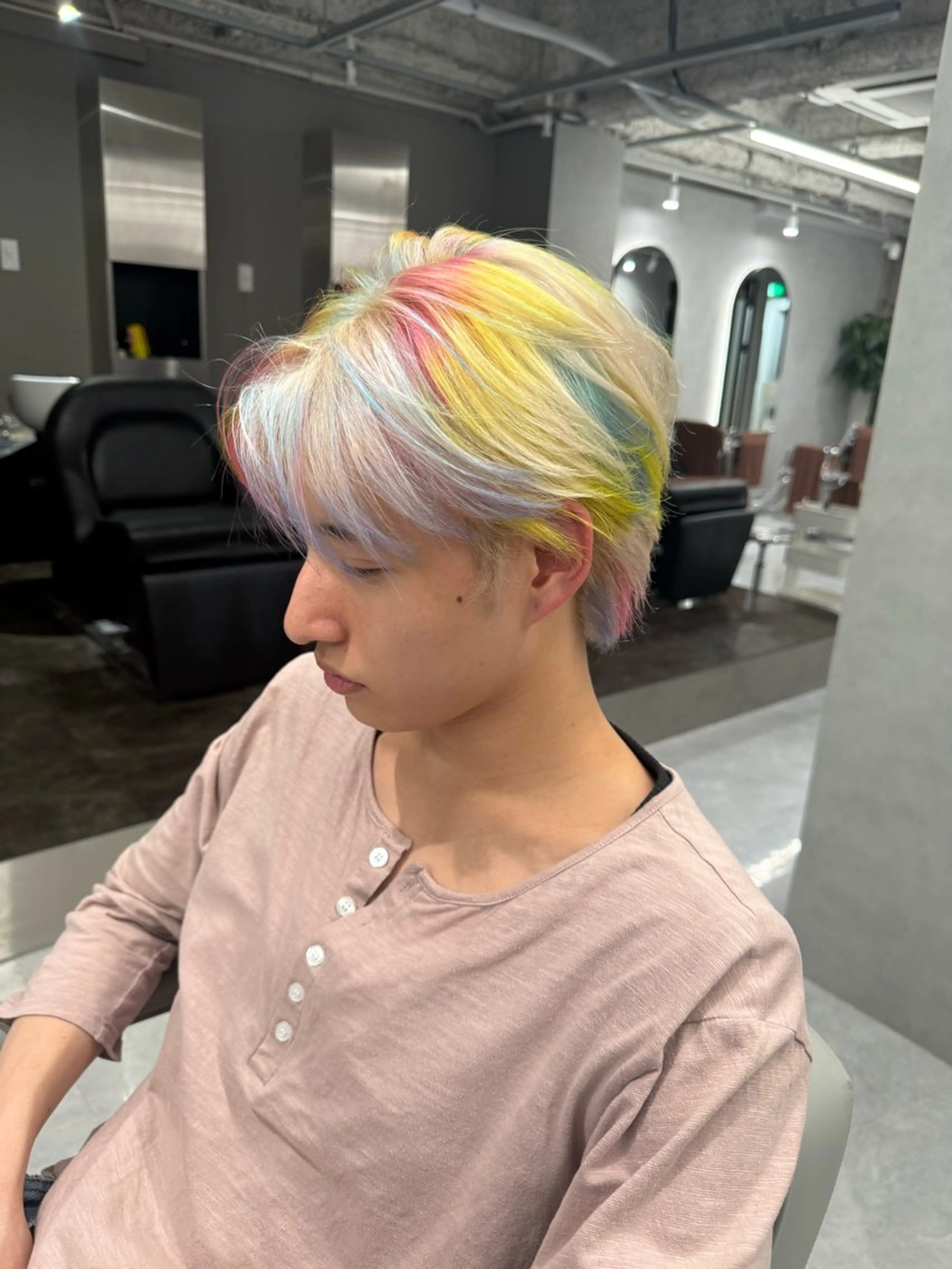 ショート メンズ ヘアカラー ホワイトカラー/梅田 デザインカラー/しんのヘアスタイル