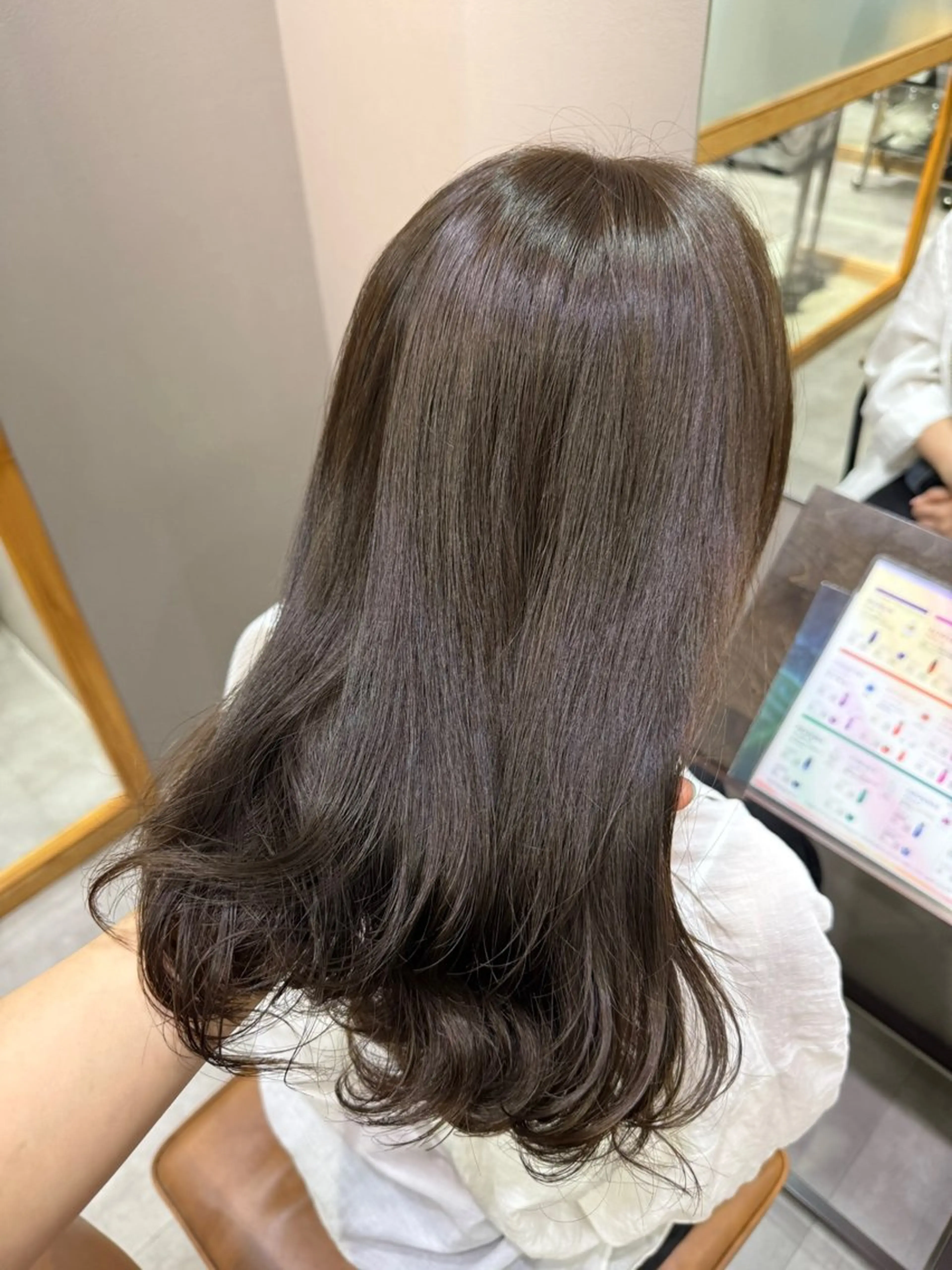 カラー カット ヘアカラー 透明感カラー/艶々髪 /縮毛矯正/シモのヘアスタイル