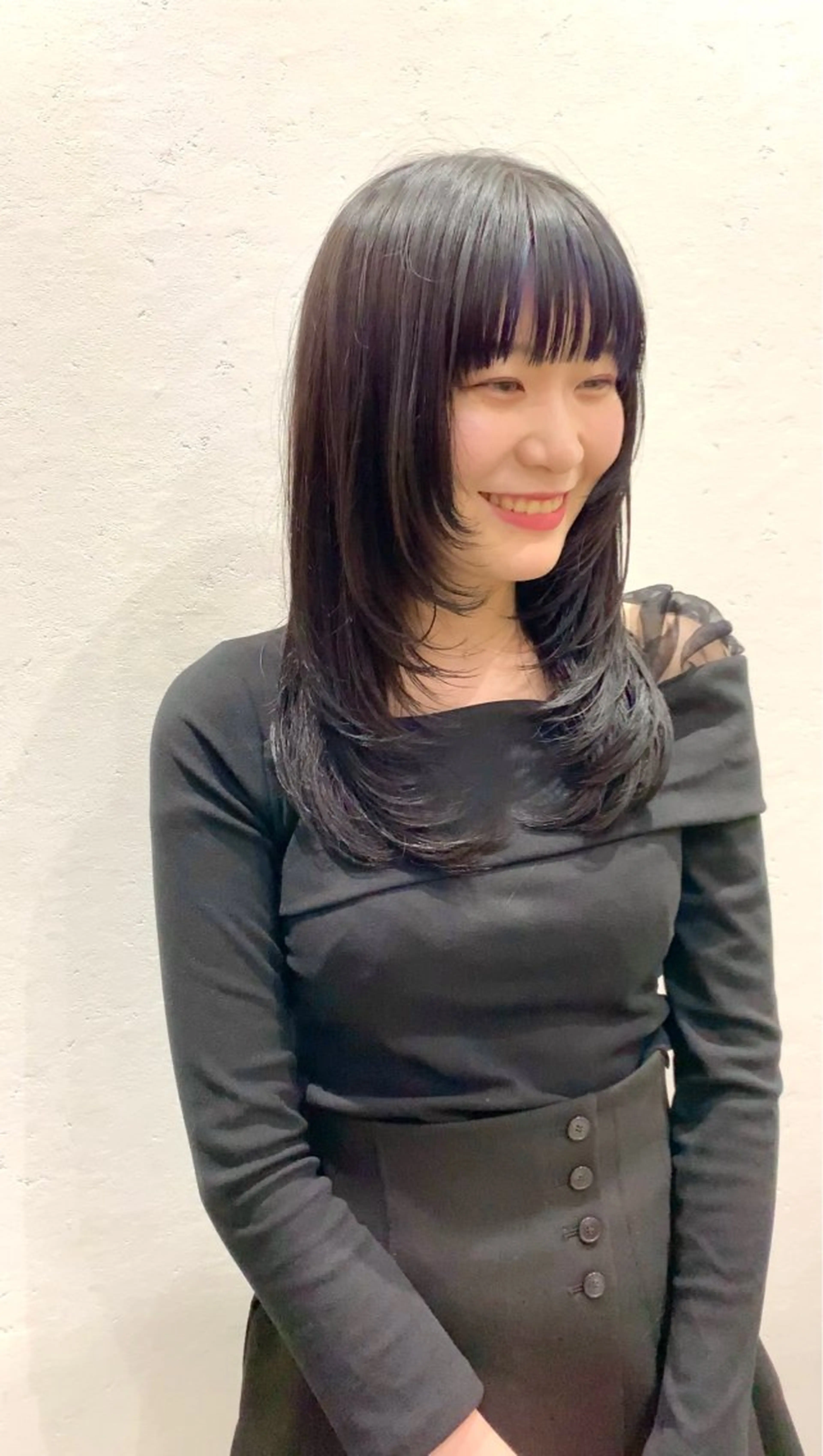 ミディアム カラー レイヤーカット 小顔カット カット ヘアカラー ✨コテ巻き風パーマ ✨川合佑哉のヘアスタイル