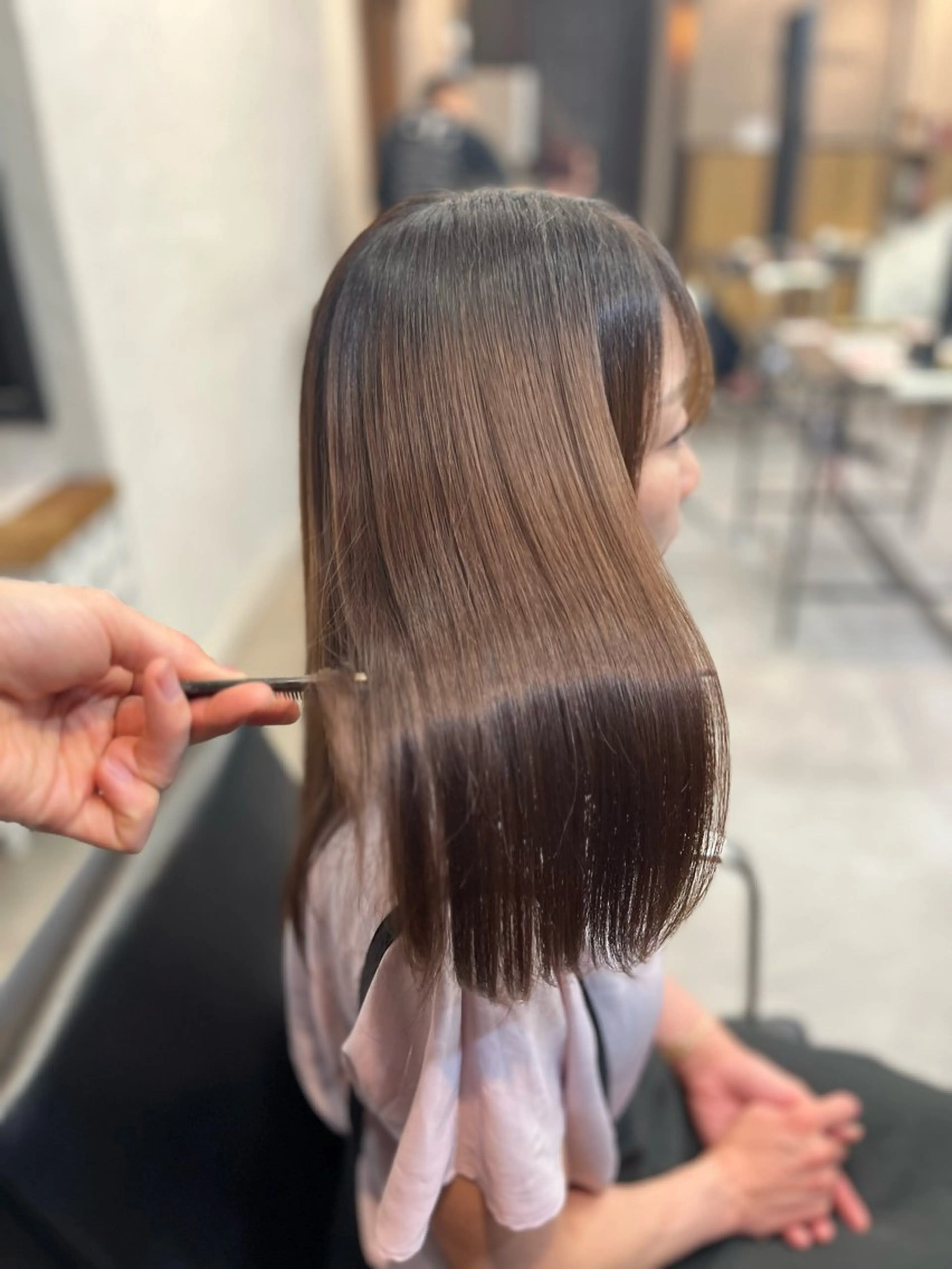 セミロング トリートメント みらん RAF TOKYOのヘアスタイル