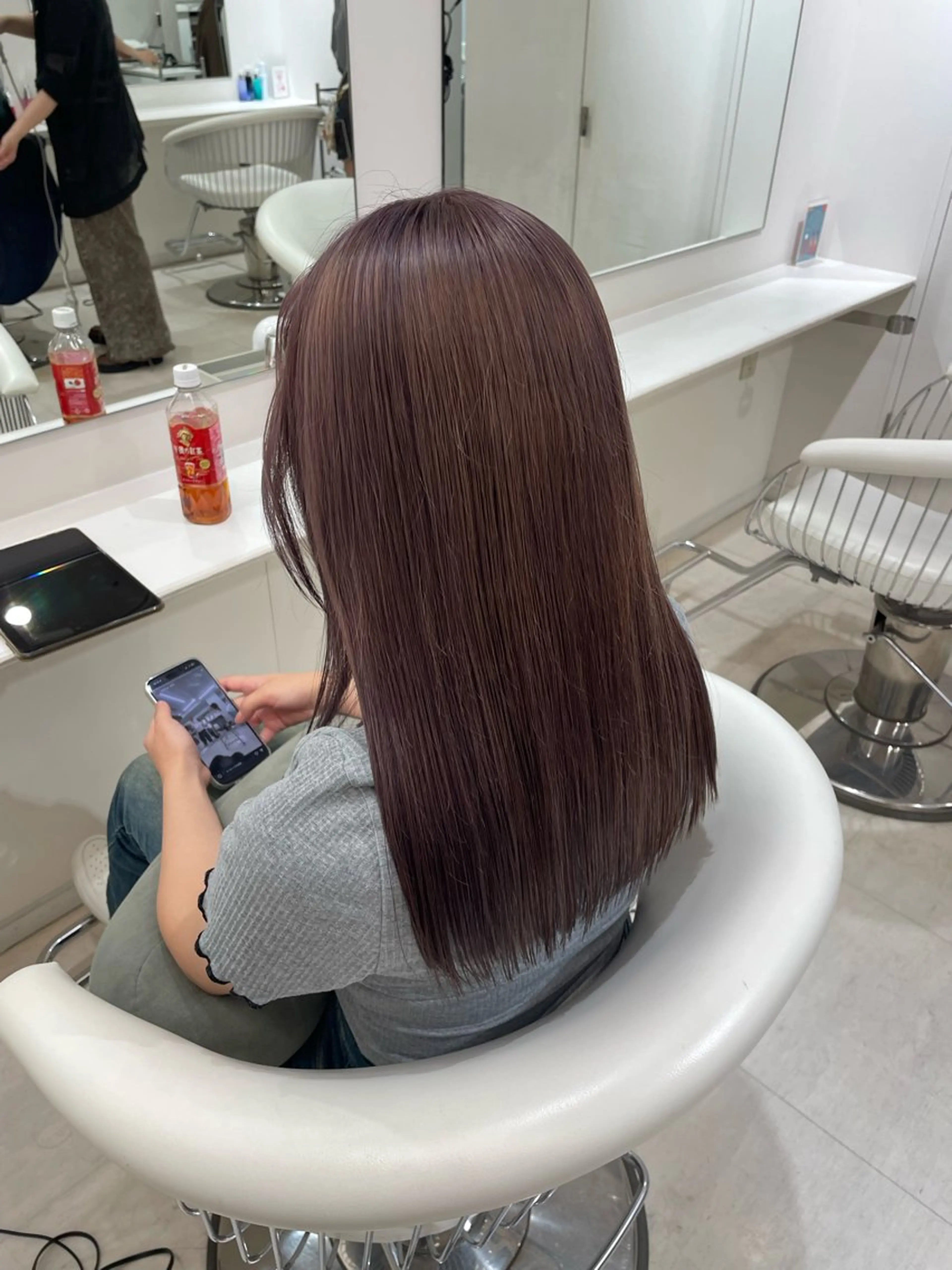 セミロング カラー ヘアカラー ParveMix 🩶🫧入江 香名のヘアスタイル