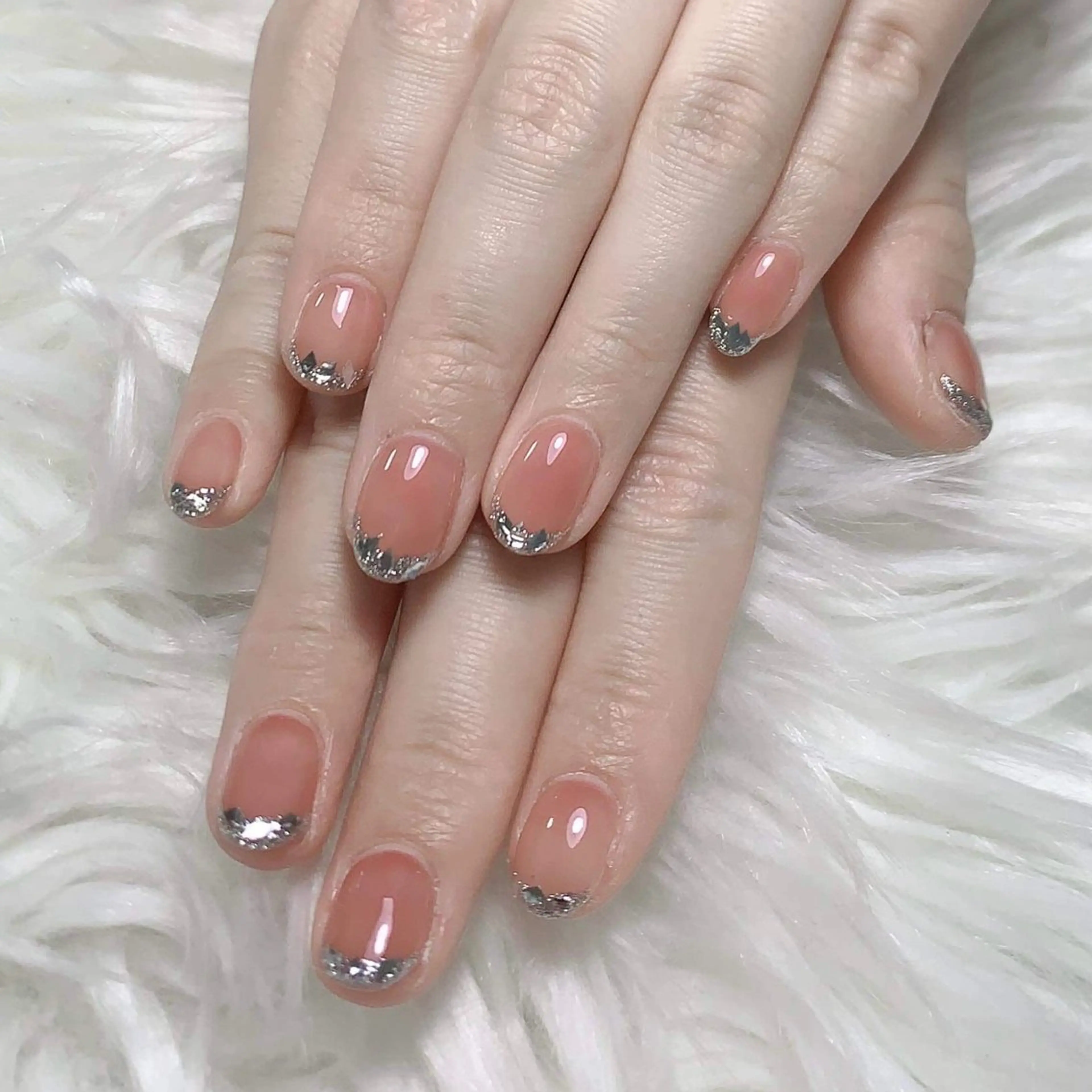 ネイル アートネイル フレンチネイル ジェルネイル グラデーション 韓国ネイル ハンドネイル さくら💮💮 【オフ無料】のネイルデザイン