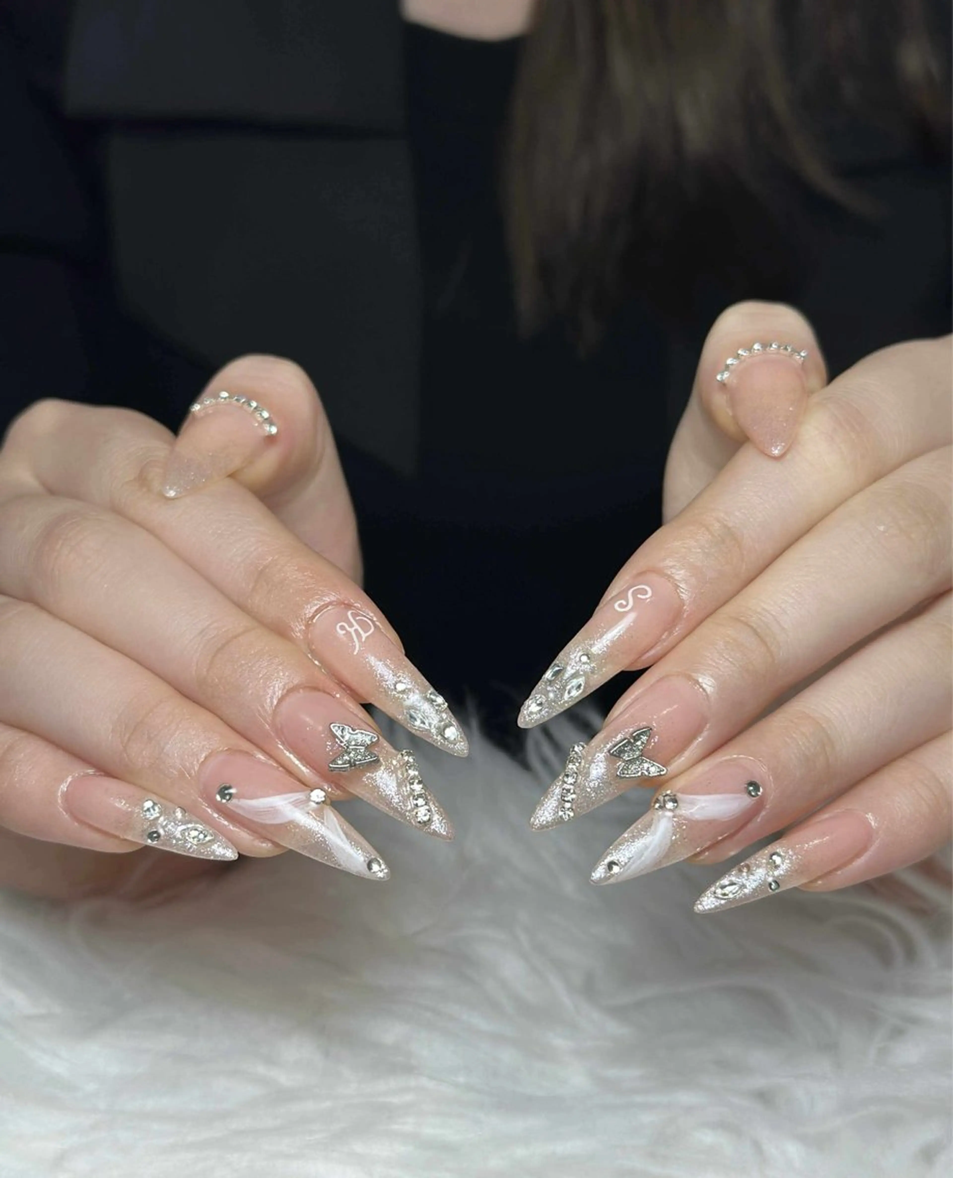 ネイル オーロラネイル ボルドー ブラウン 氷ネイル・うるうるネイル キラキラネイル ハンドネイル Julli NailStudioのネイルデザイン