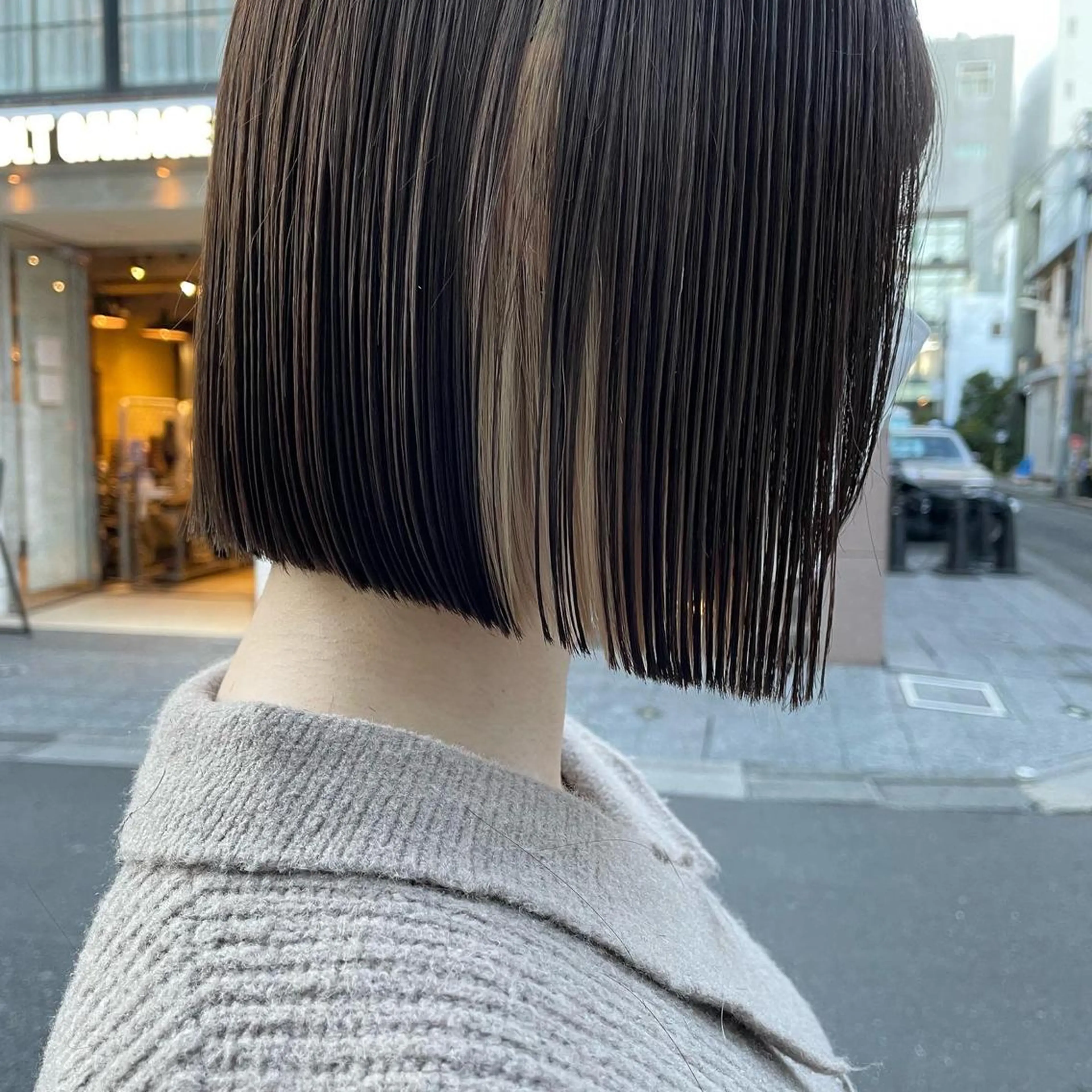 ショート カラー センターパート/ 暖色カラーayuのヘアスタイル