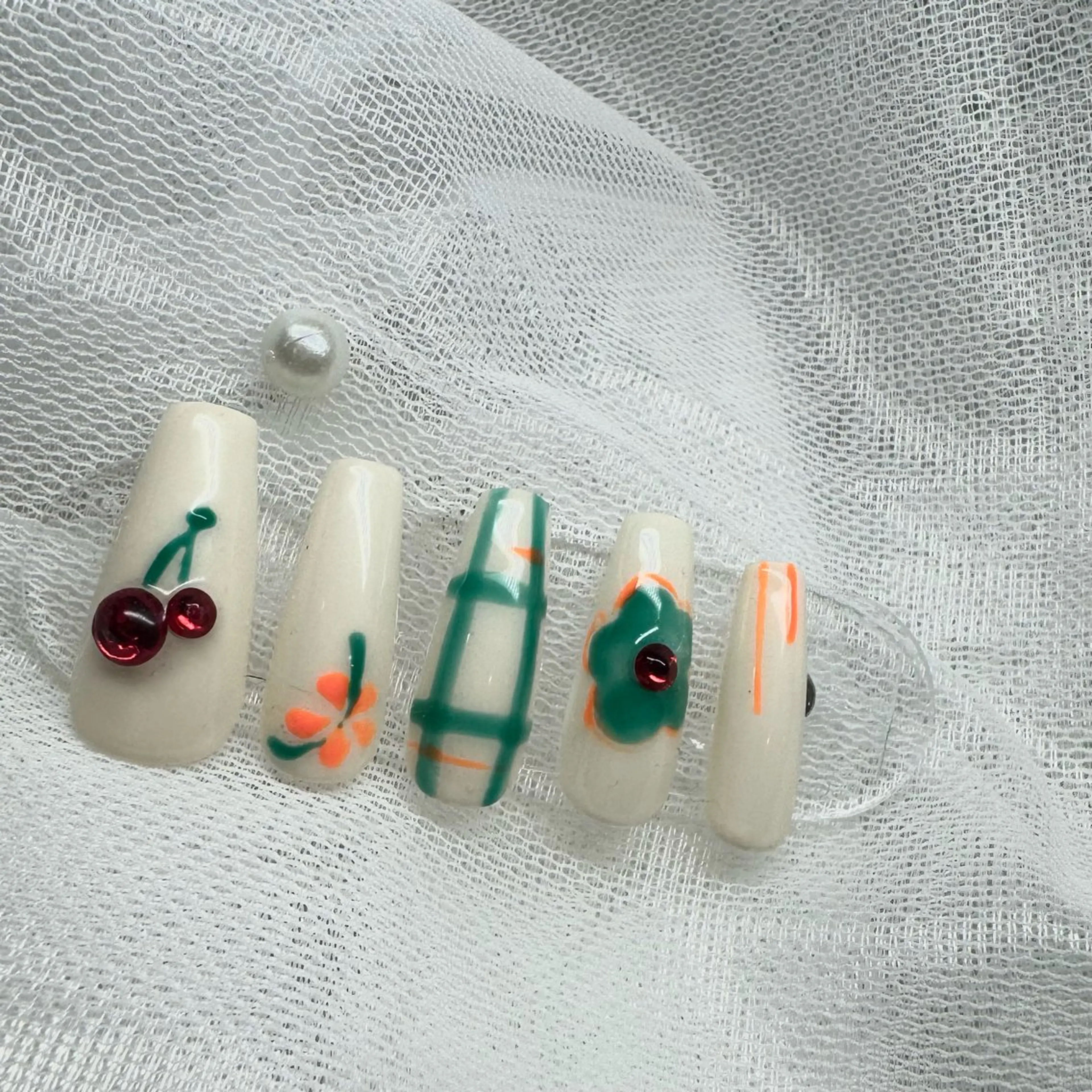 ネイル CITRON🍊 MISAのネイルデザイン