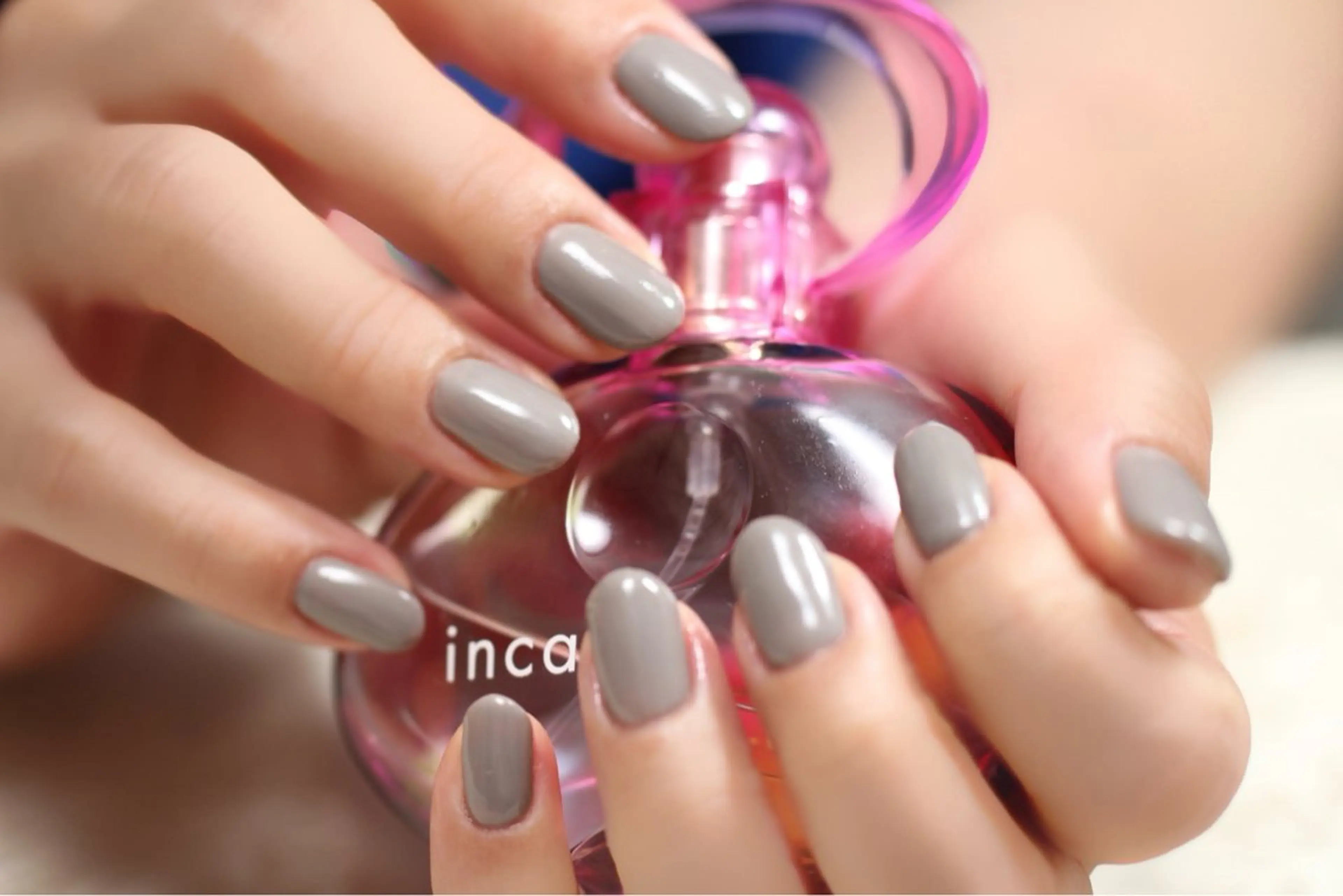 ネイル ジェルネイル ワンカラーネイル ママリンド　志村坂上店所属・しみ えんのネイルデザイン