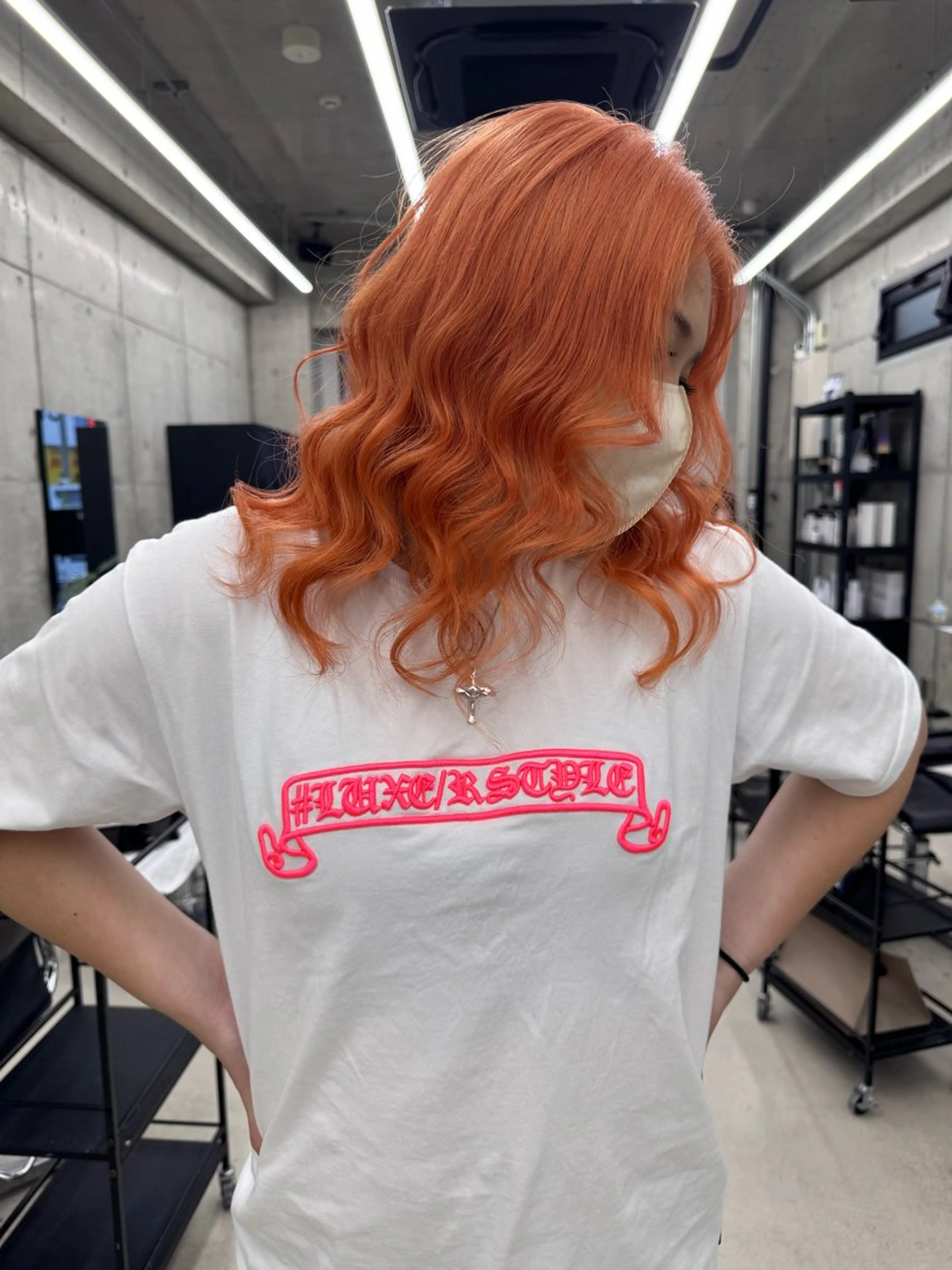 カラー Asami／名古屋／ ハイトーン／デザインのヘアスタイル