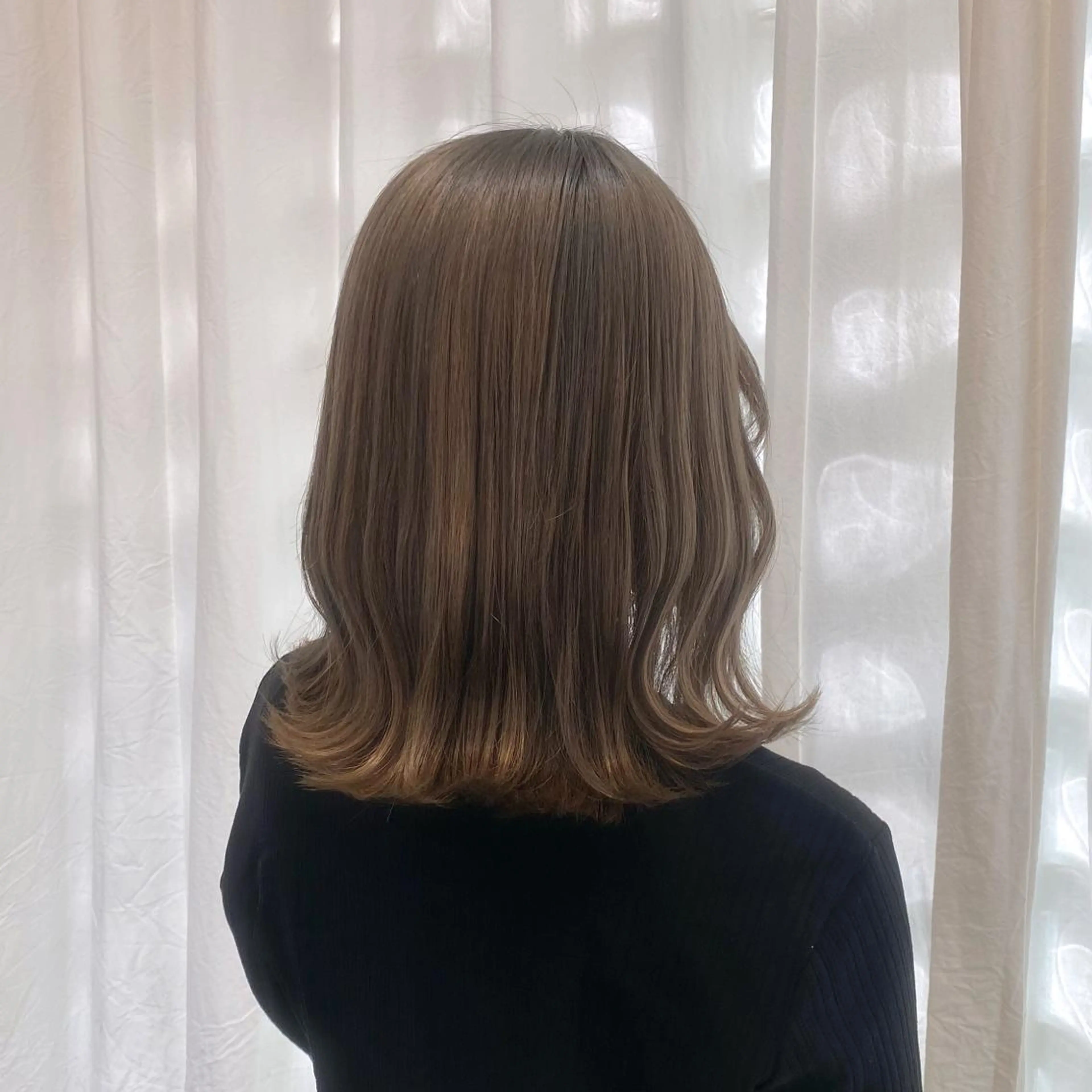 ミディアム カラー ブリーチ グレージュ オリーブグレージュ オリーブグレー ピンクカラー carelly 成増店所属・ツカハラ　リリカ 👒柔らかカラー👒のヘアスタイル