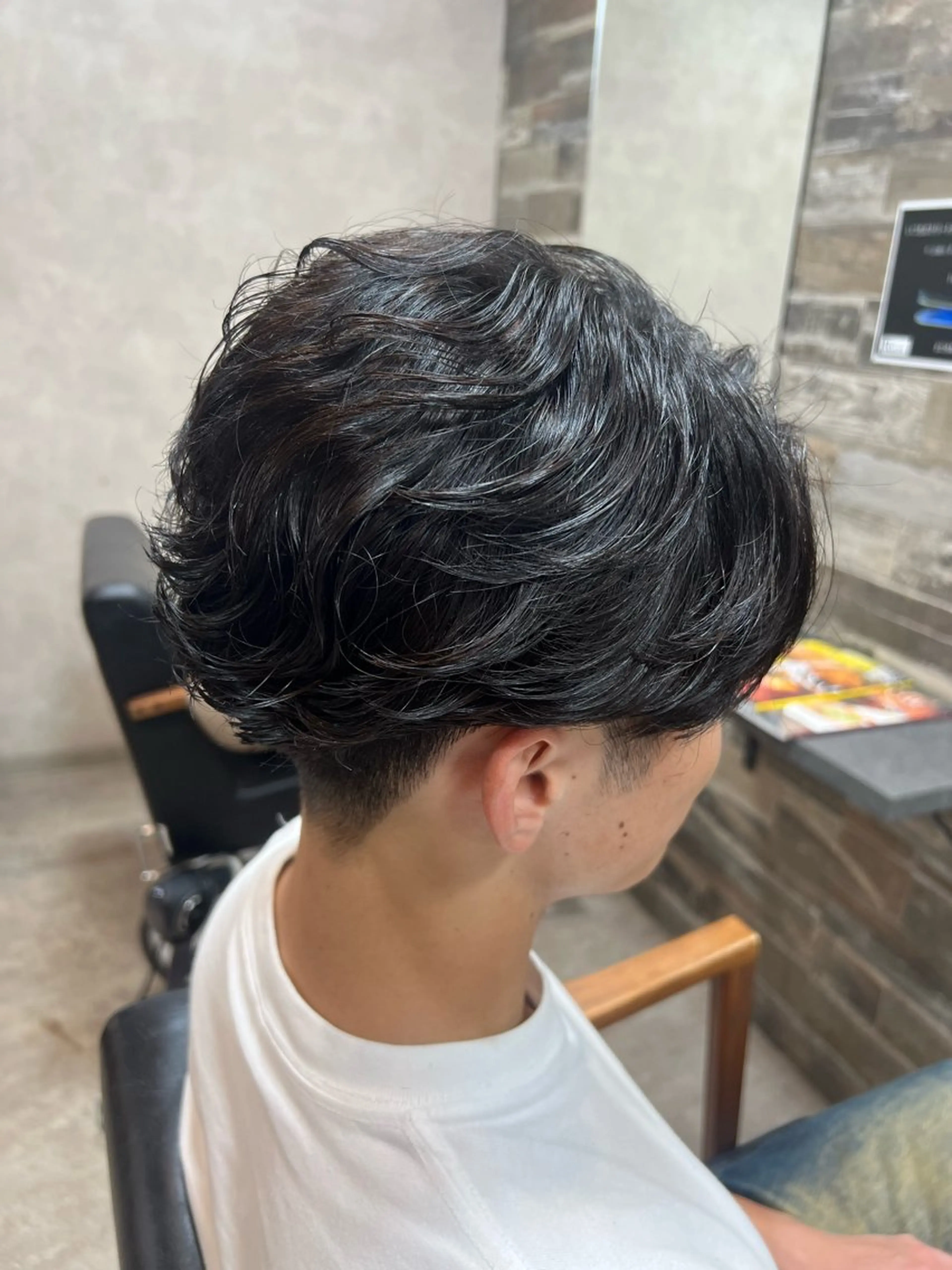 パーマ RIENS 高森俊輔のヘアスタイル