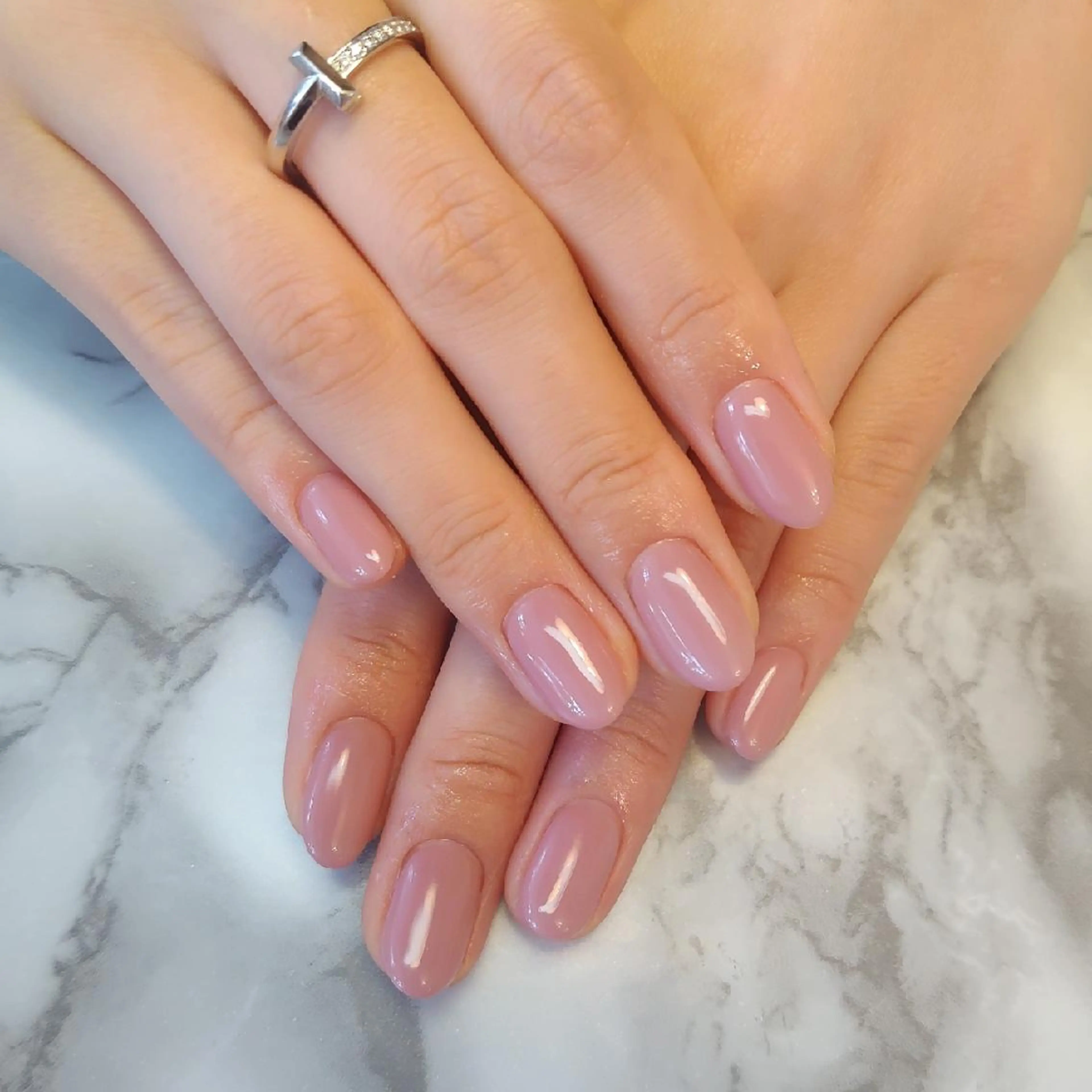 ネイル ワンカラーネイル ジェヌインネイル 河内のネイルデザイン