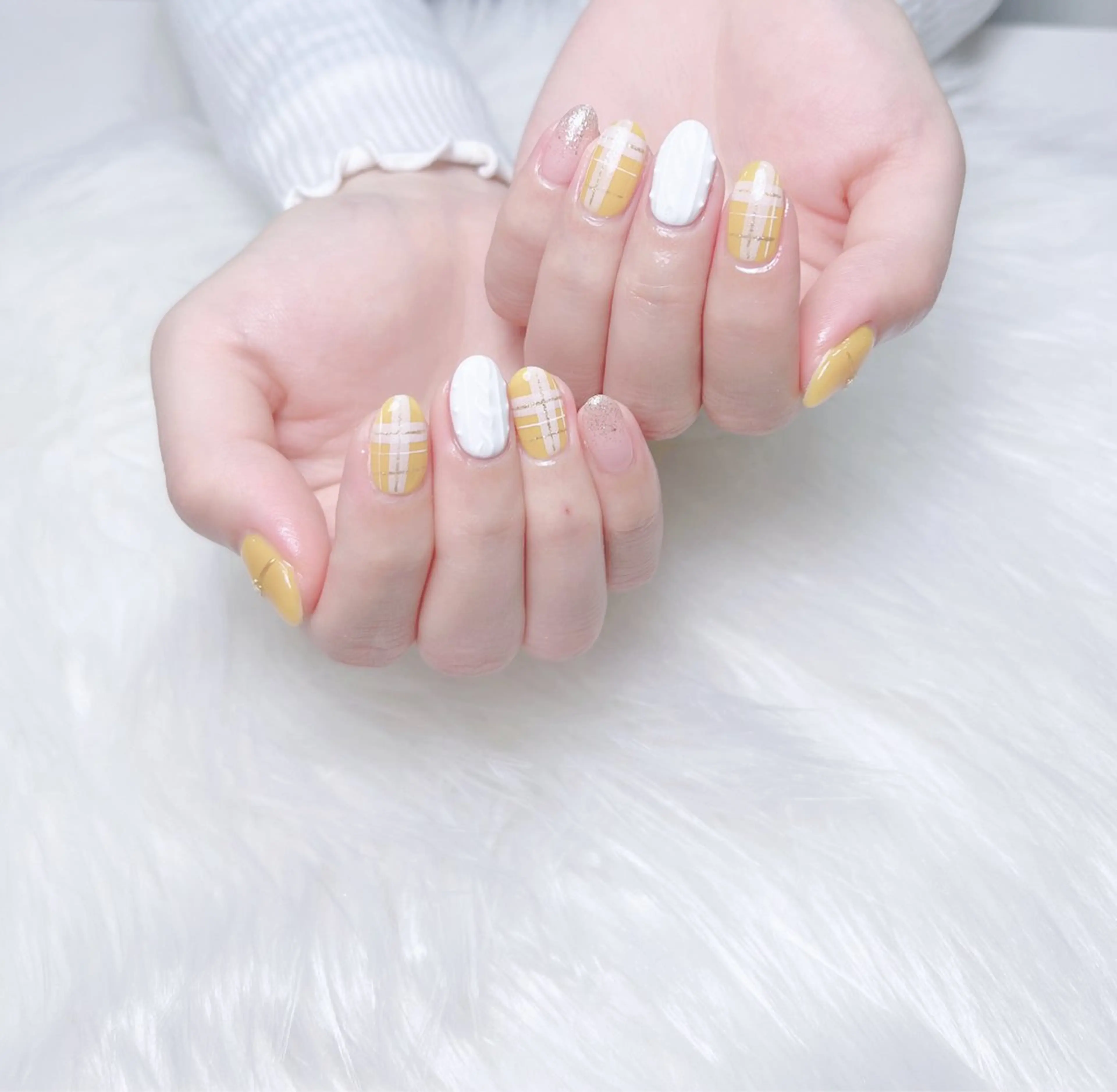 ネイル ハンドネイル uu ネイルサロン関内🌼のネイルデザイン