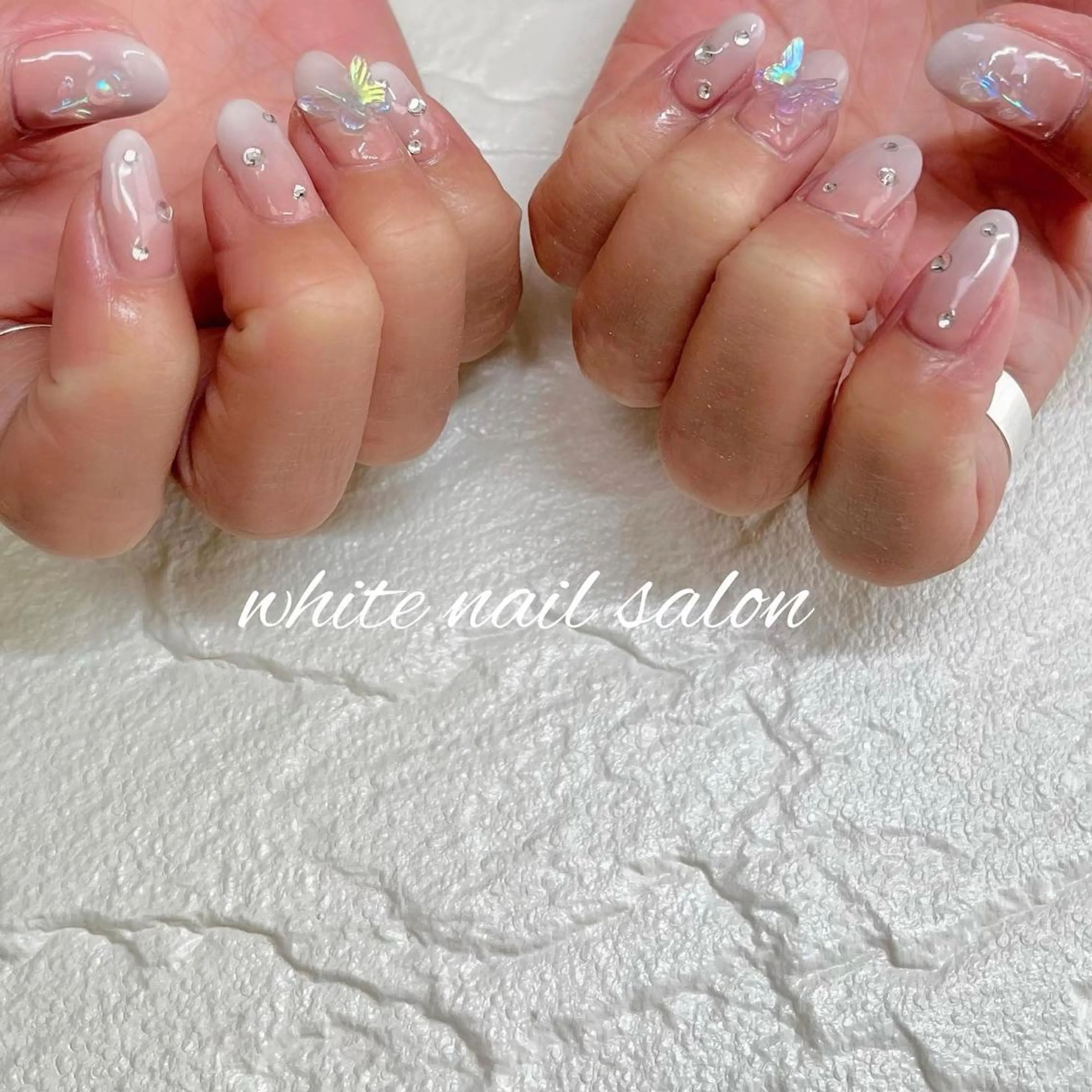 ネイル フットネイル ジェルネイル ハードジェル ラメ(グリッター) 持ち込み ハンドネイル white nail salonのネイルデザイン