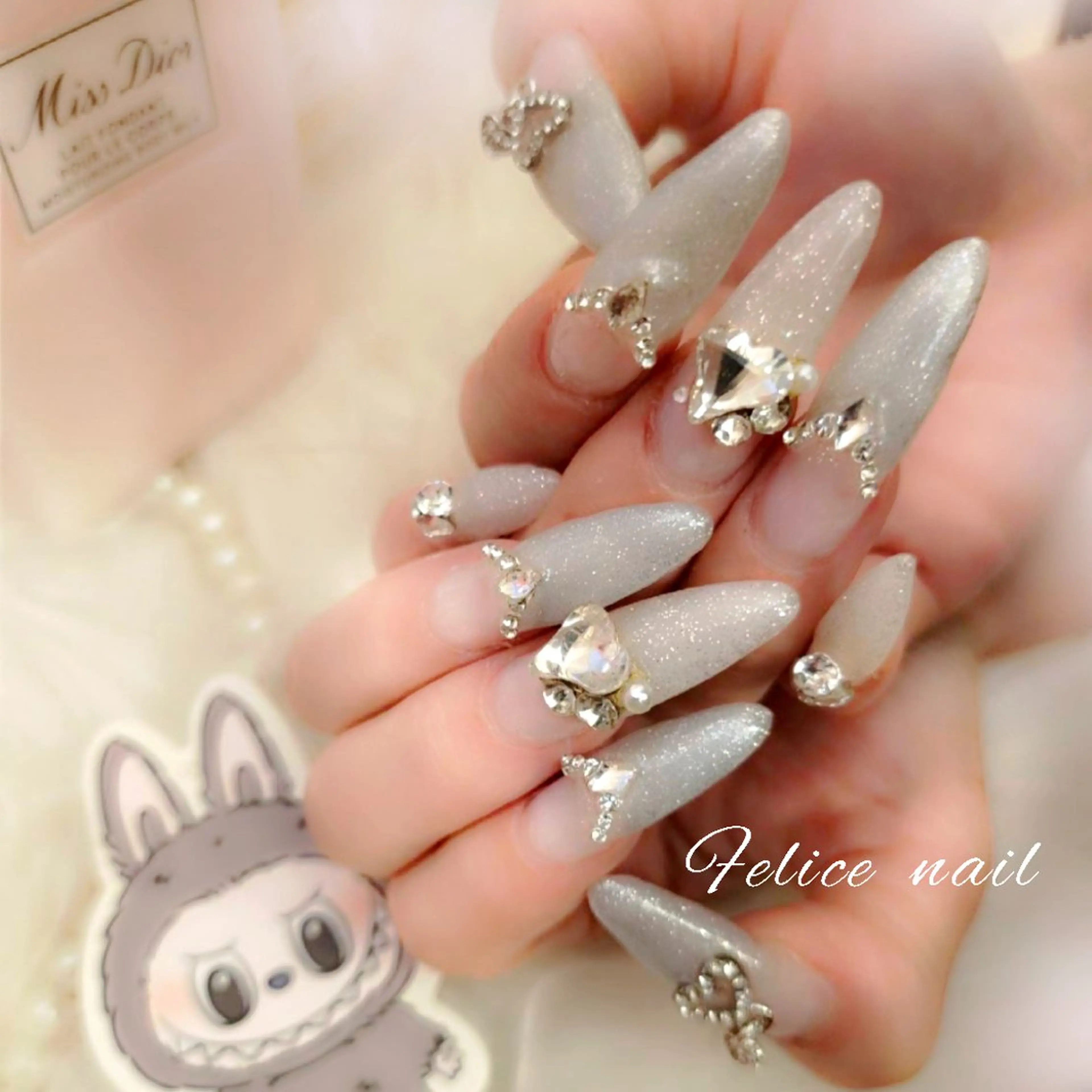 ネイル フレンチネイル キラキラネイル 水色 マグネットネイル ワンホンネイル felice nailのネイルデザイン