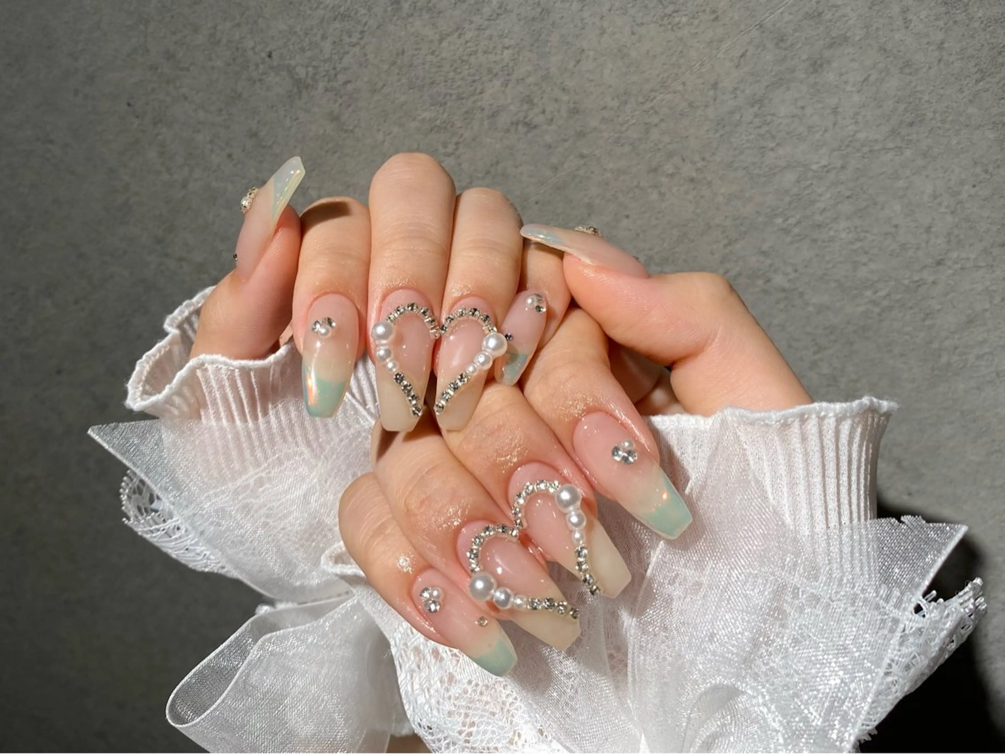 ネイル I-nailロング /ワンホン/キラキラのネイルデザイン