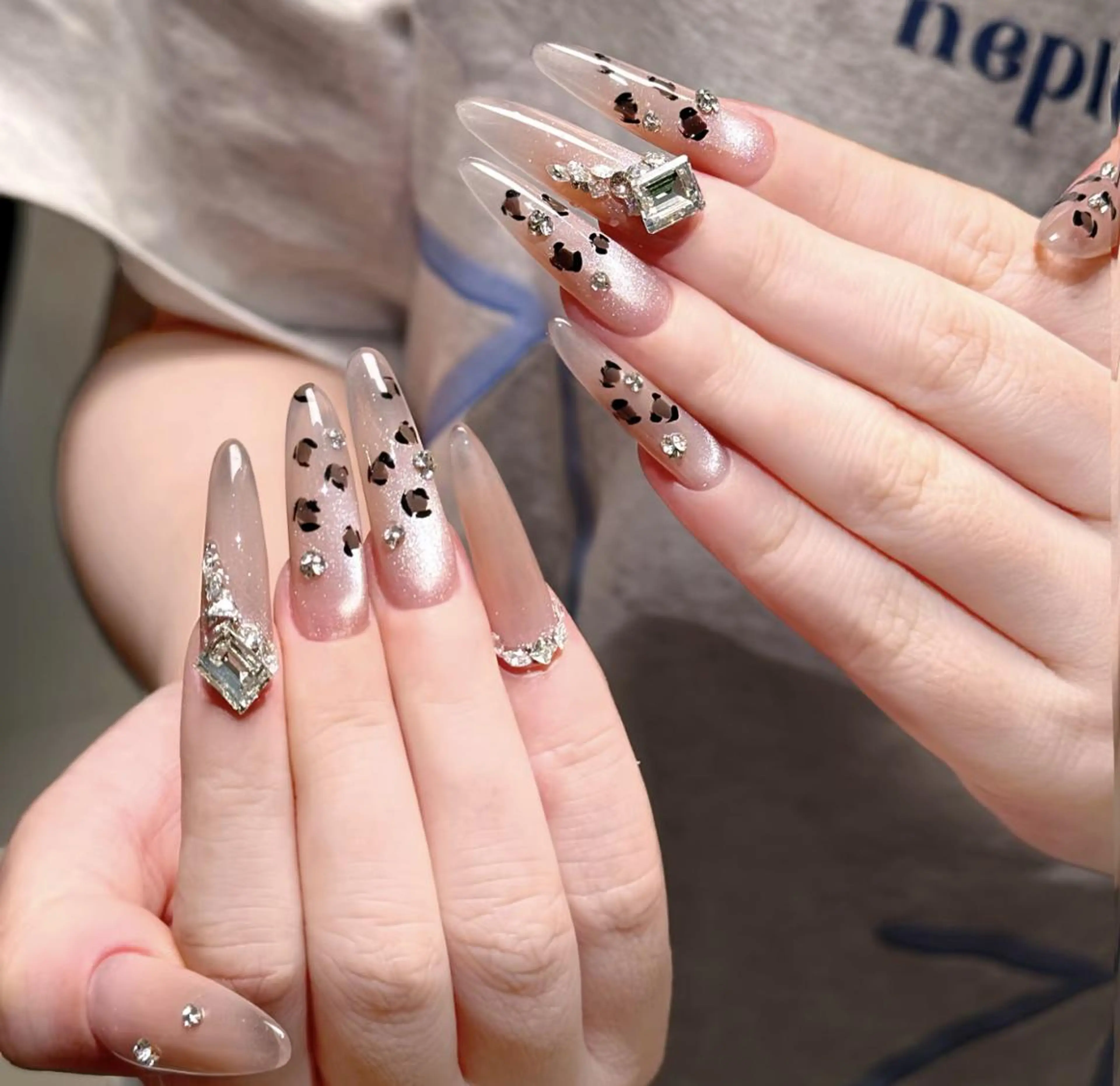 ネイル ハンドネイル ハンドケア 🍑 momo_nailのネイルデザイン