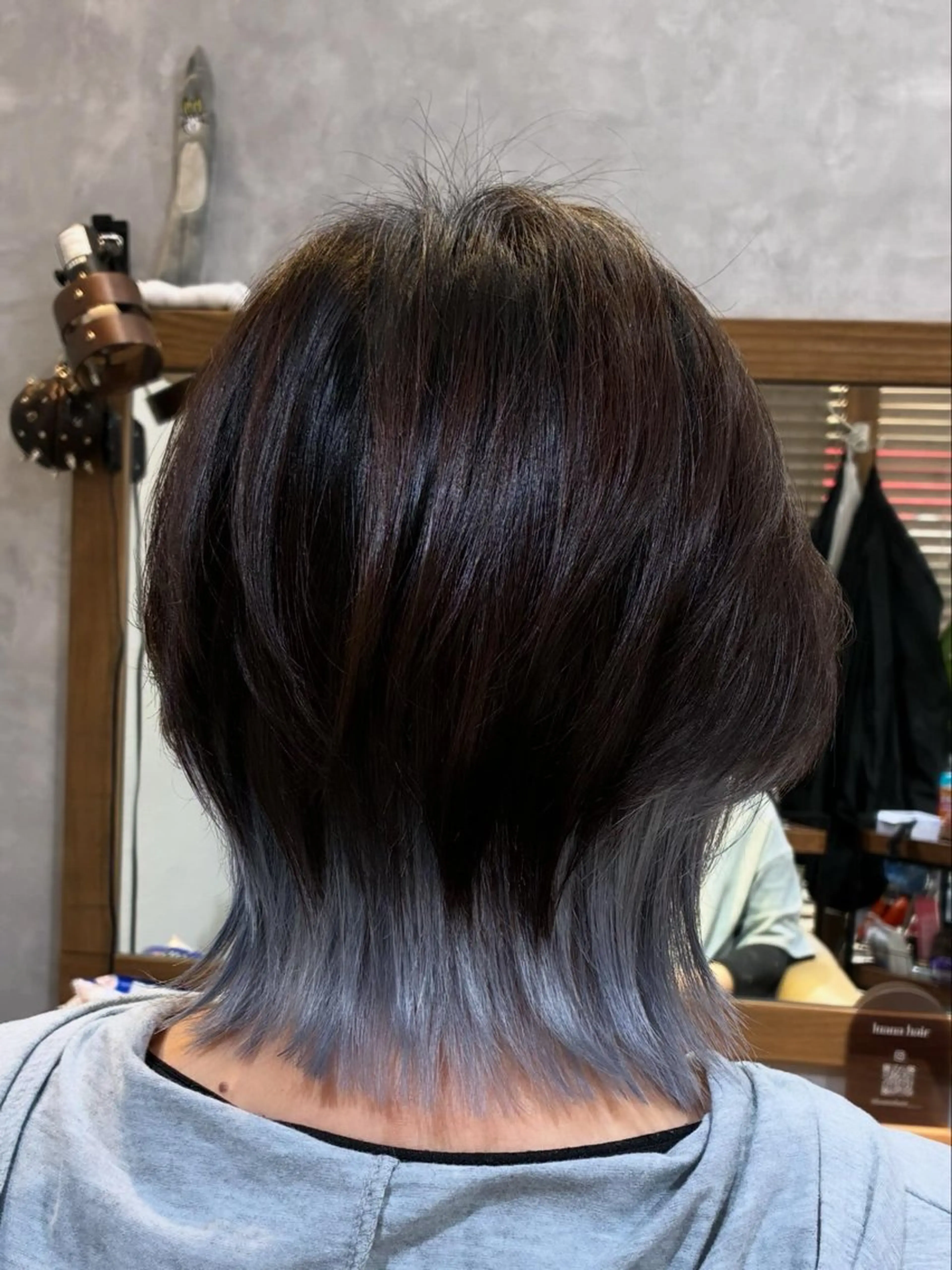 ショート カラー アッシュ ブリーチ インナーカラー シルバー シルバーアッシュ ヘアカラー 金田 拓也のヘアスタイル