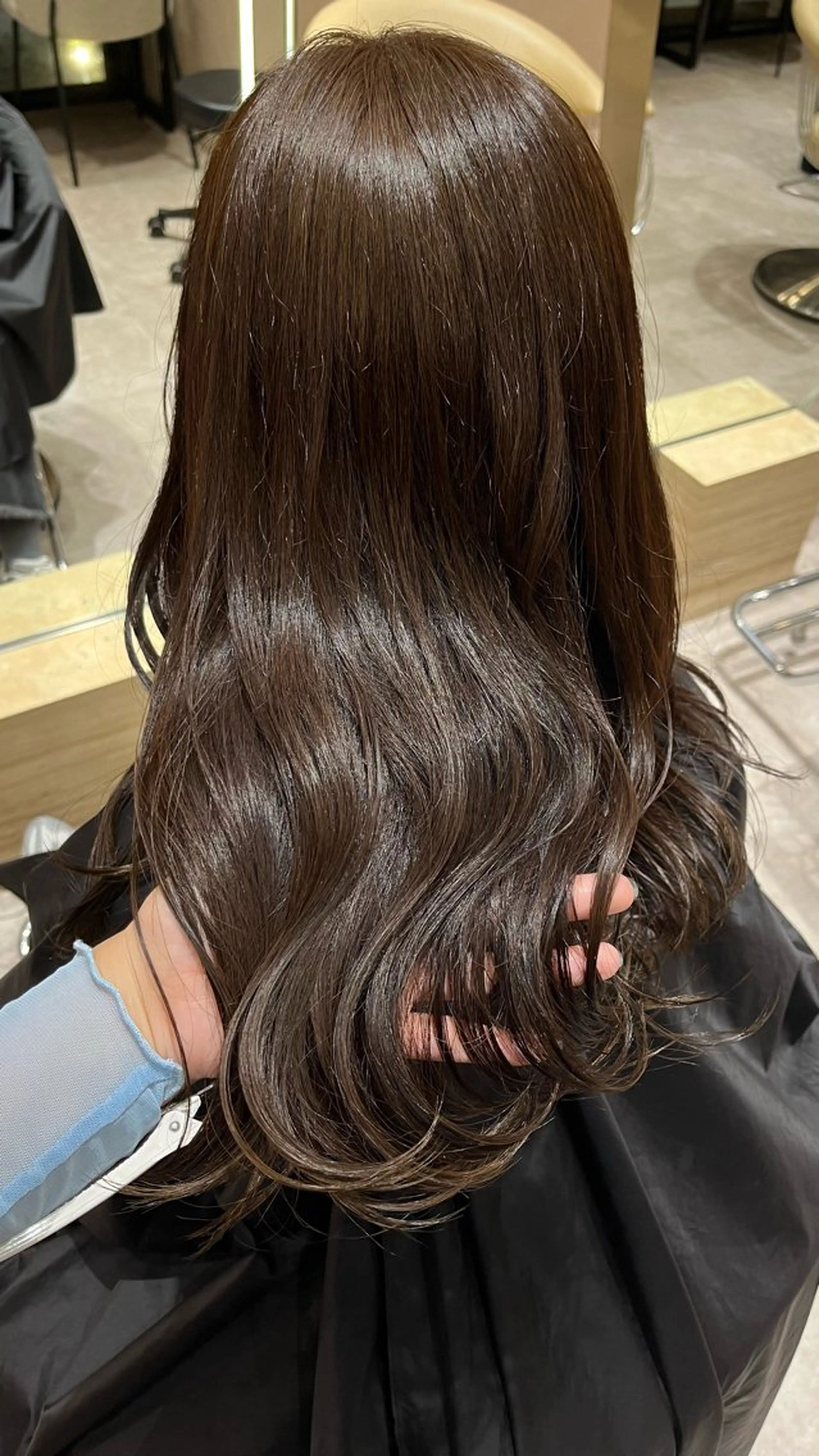 セミロング カラー ブラウンカラー マロンブラウン ヘアカラー 顔周りカット/ 透明感カラー/ユナのヘアスタイル