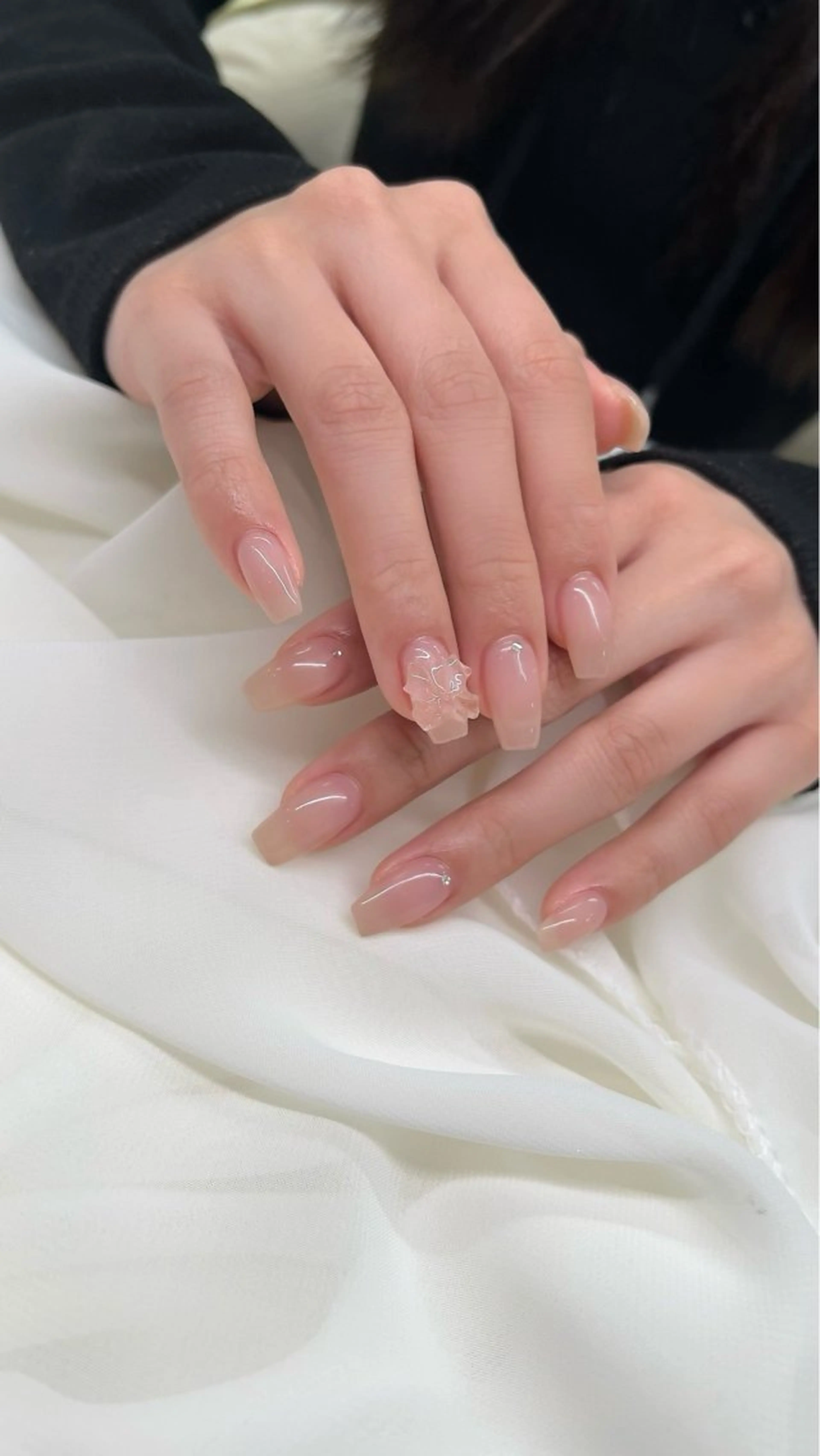 ネイル ワンカラーネイル ハンドネイル LAVISH kahoのネイルデザイン