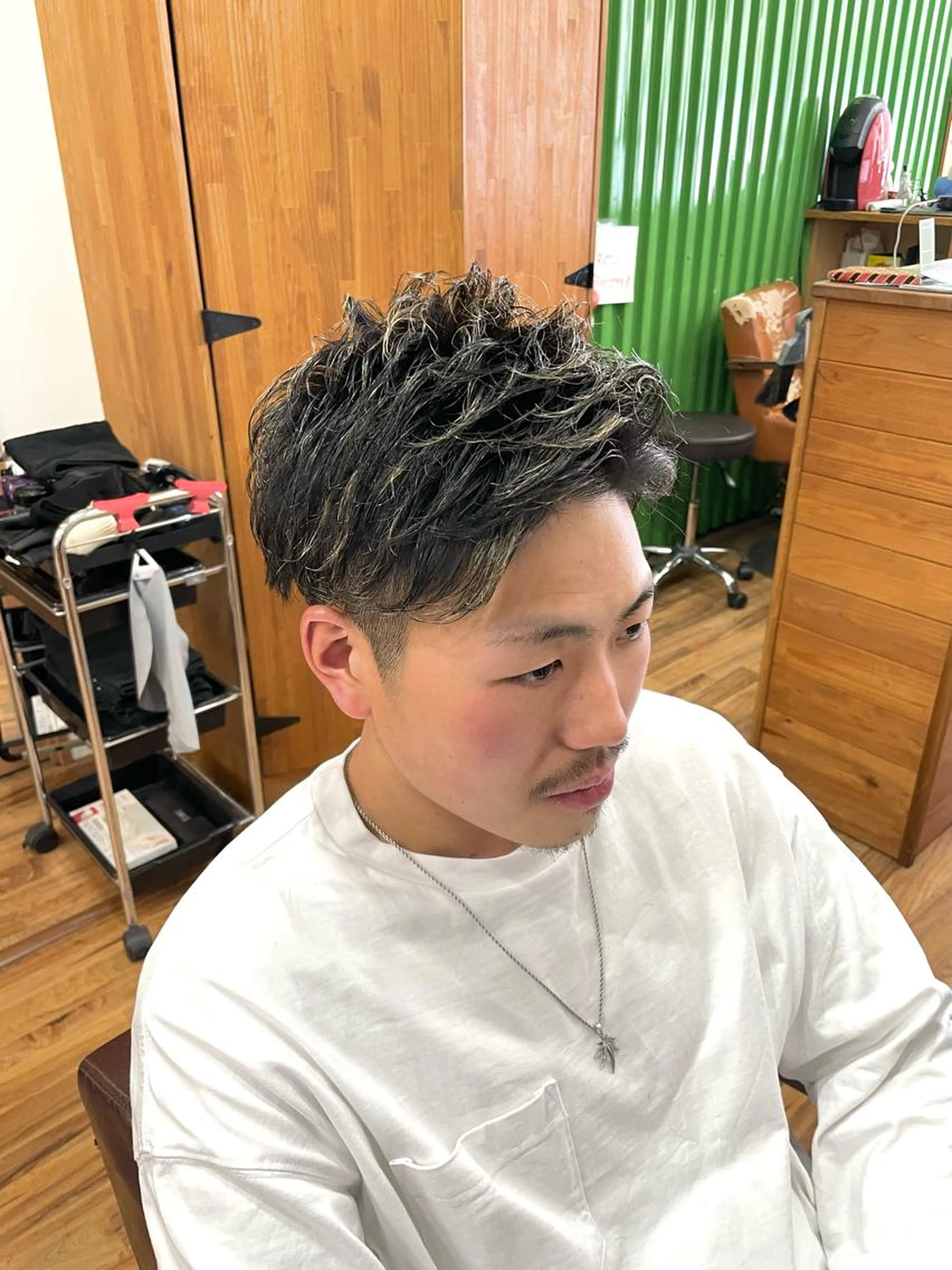 【1日1名様限定!!20時スタート🔥】カット＋シャンプーの写真