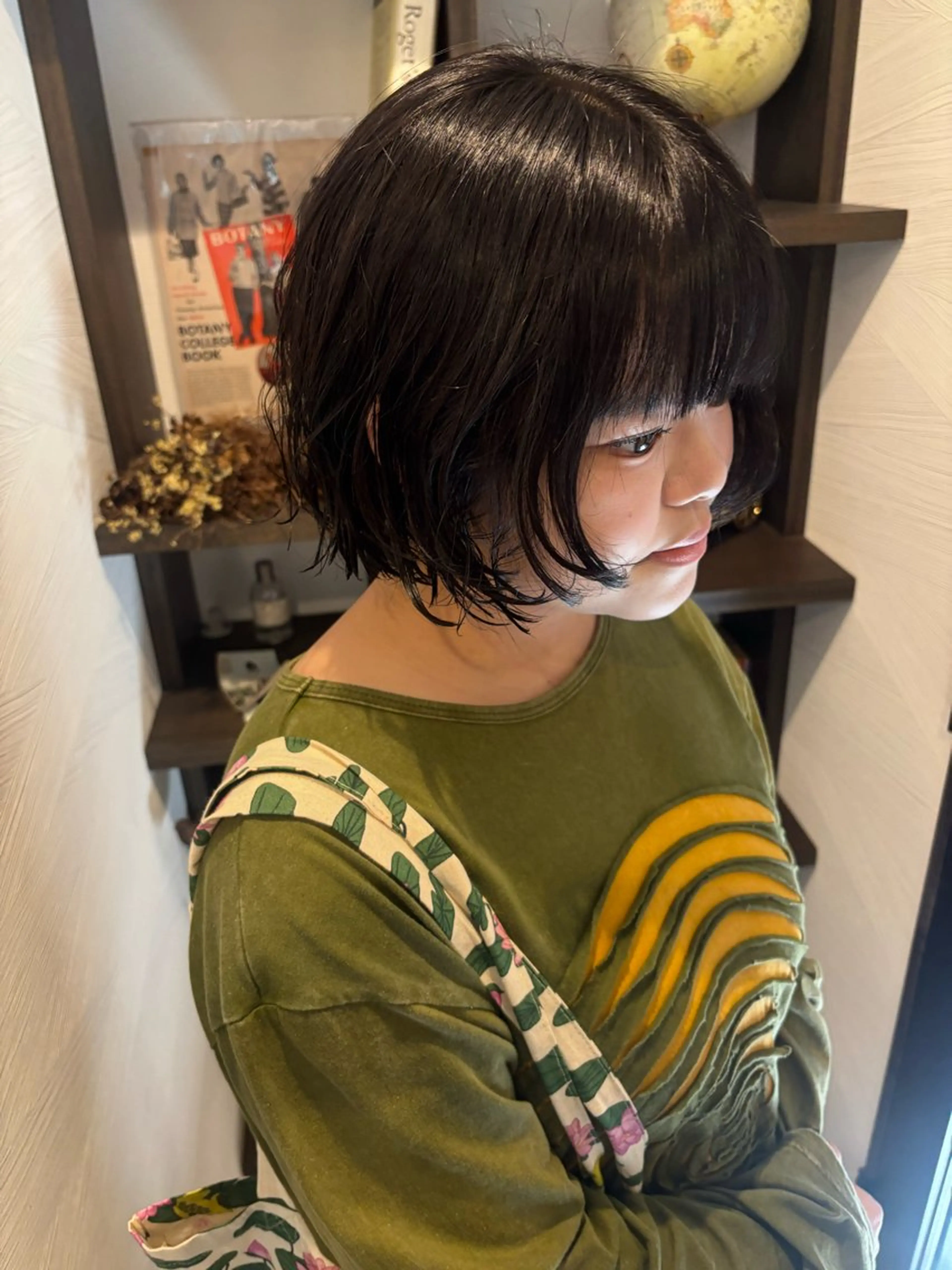 ショート パーマ ヒラカホ/ ブリーチ/似合わせのヘアスタイル