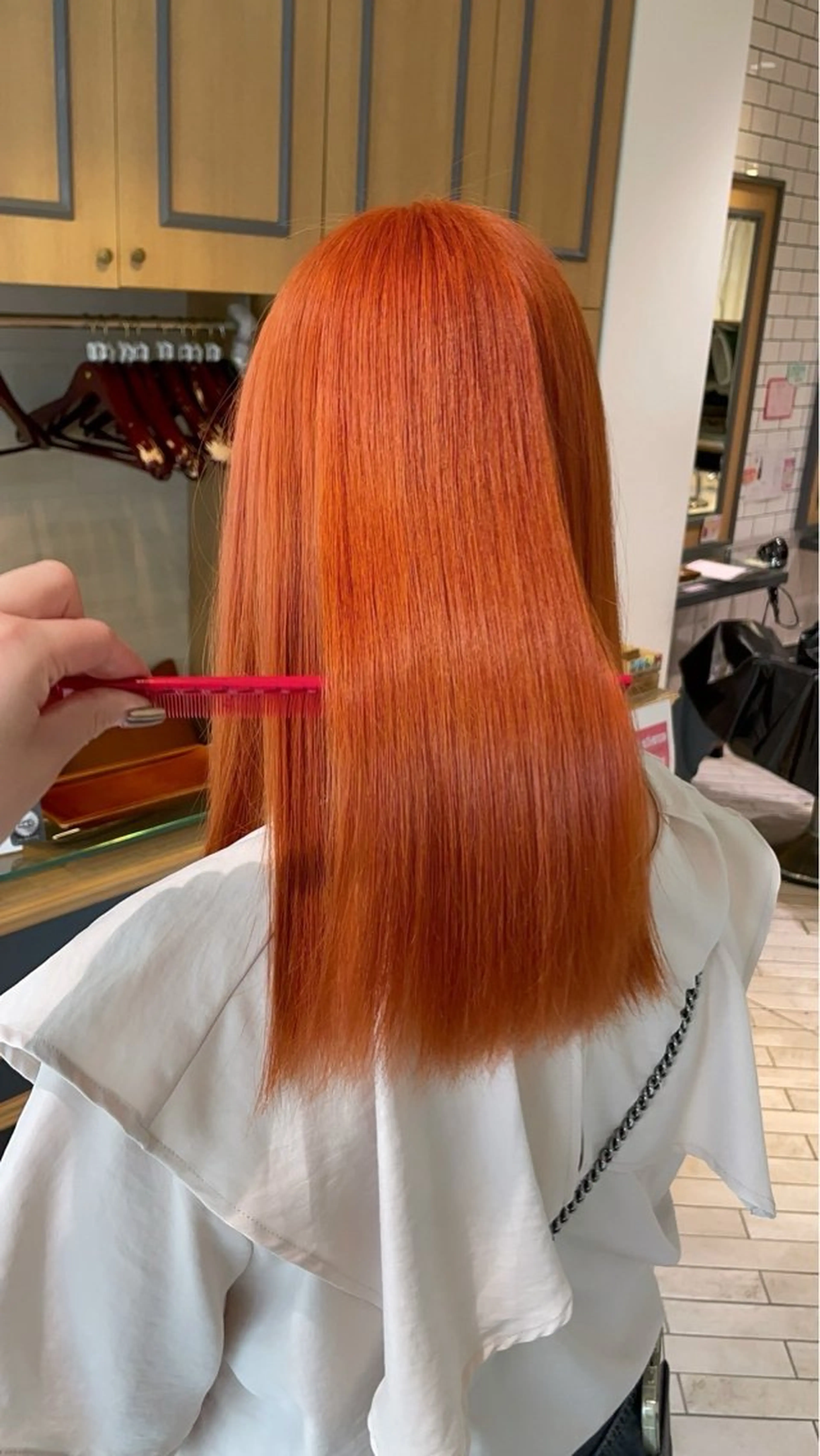 ✨1bleach＋color✨　⚠️髪の長さが肩より下の方は、ロング料金1000円いただいております🙇‍♀️の写真