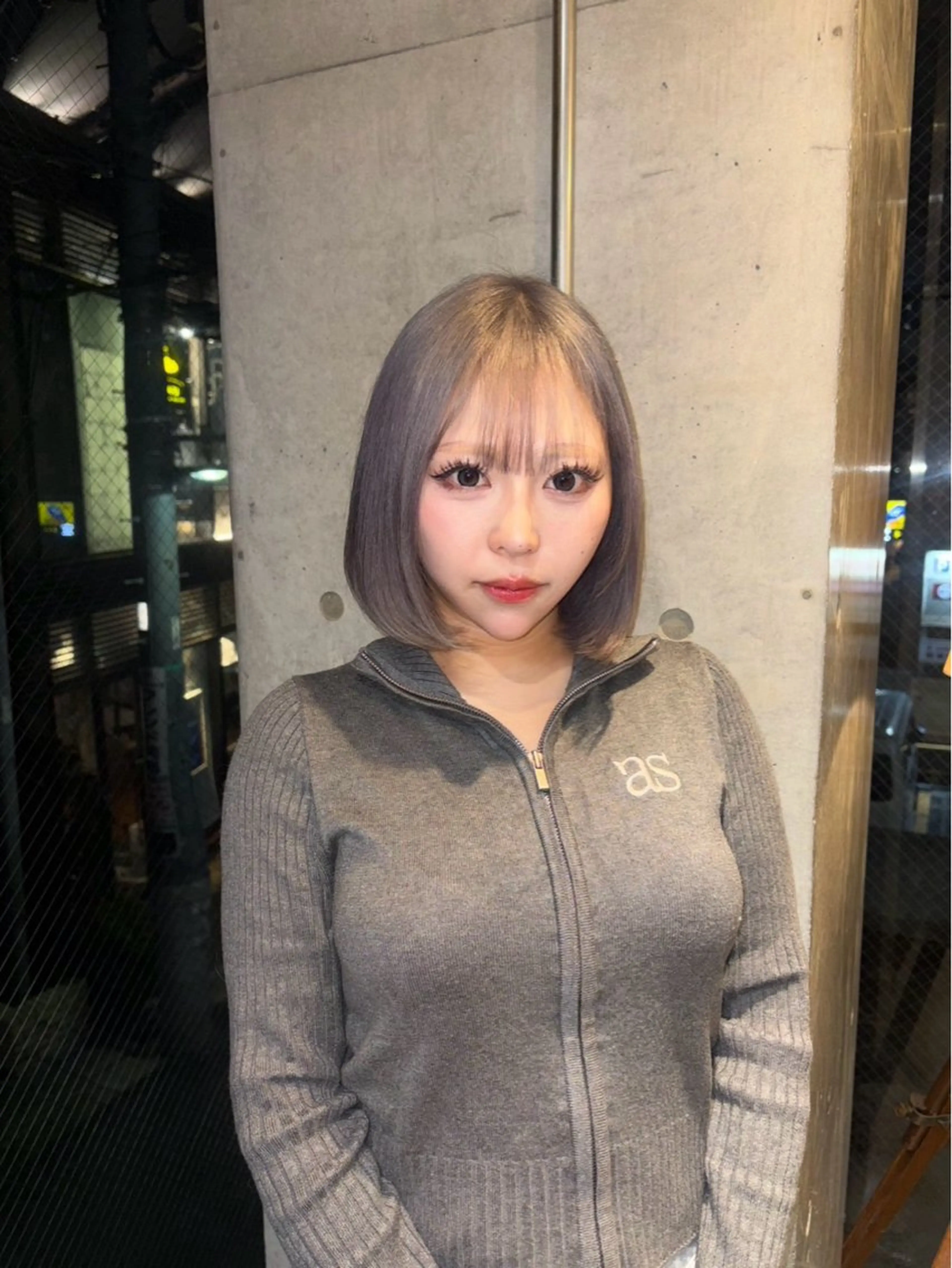 ショート カット ヘアカラー ANDREY RISAのヘアスタイル