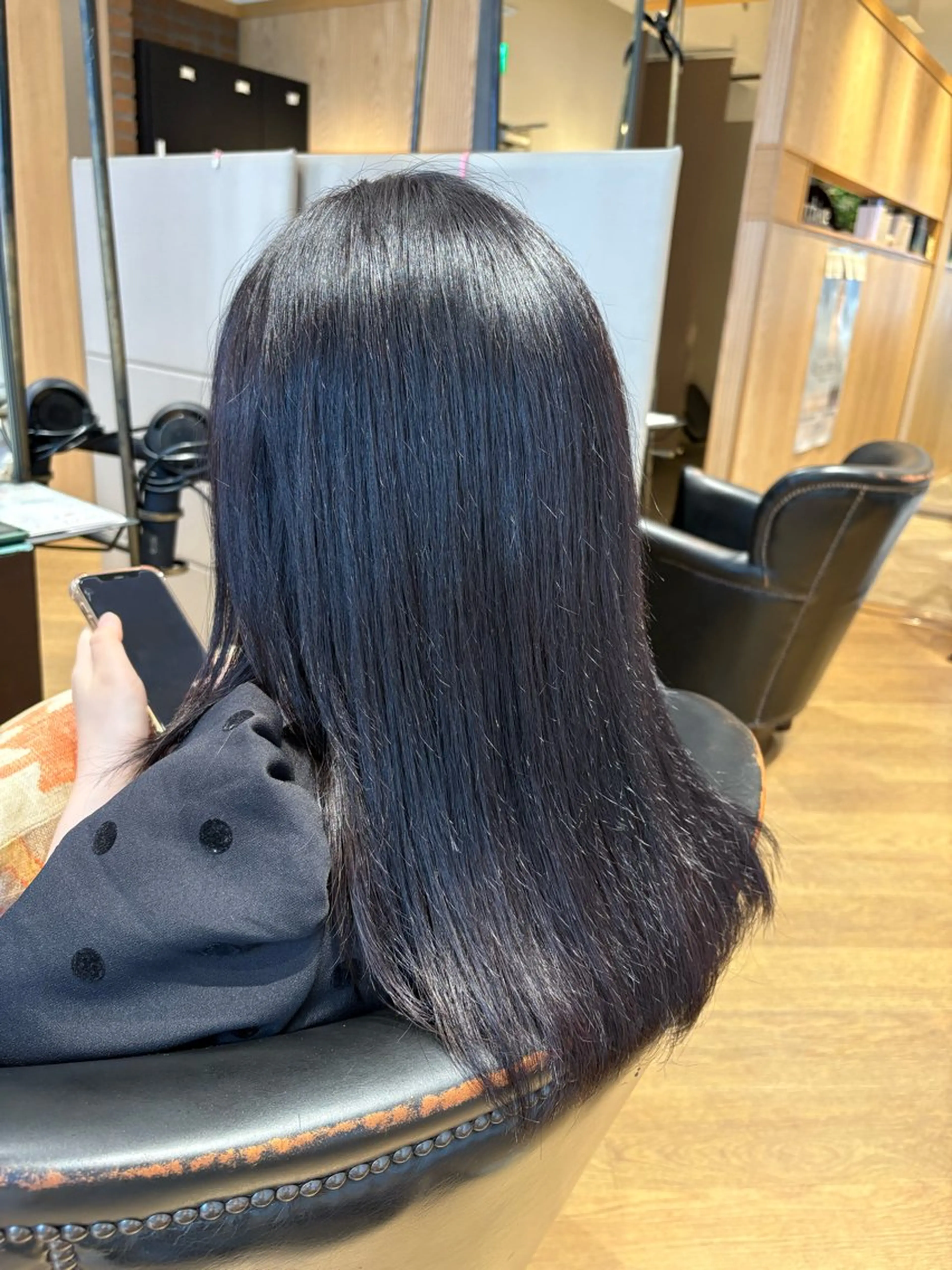 セミロング カラー ヘアカラー 荒川 匠磨のヘアスタイル