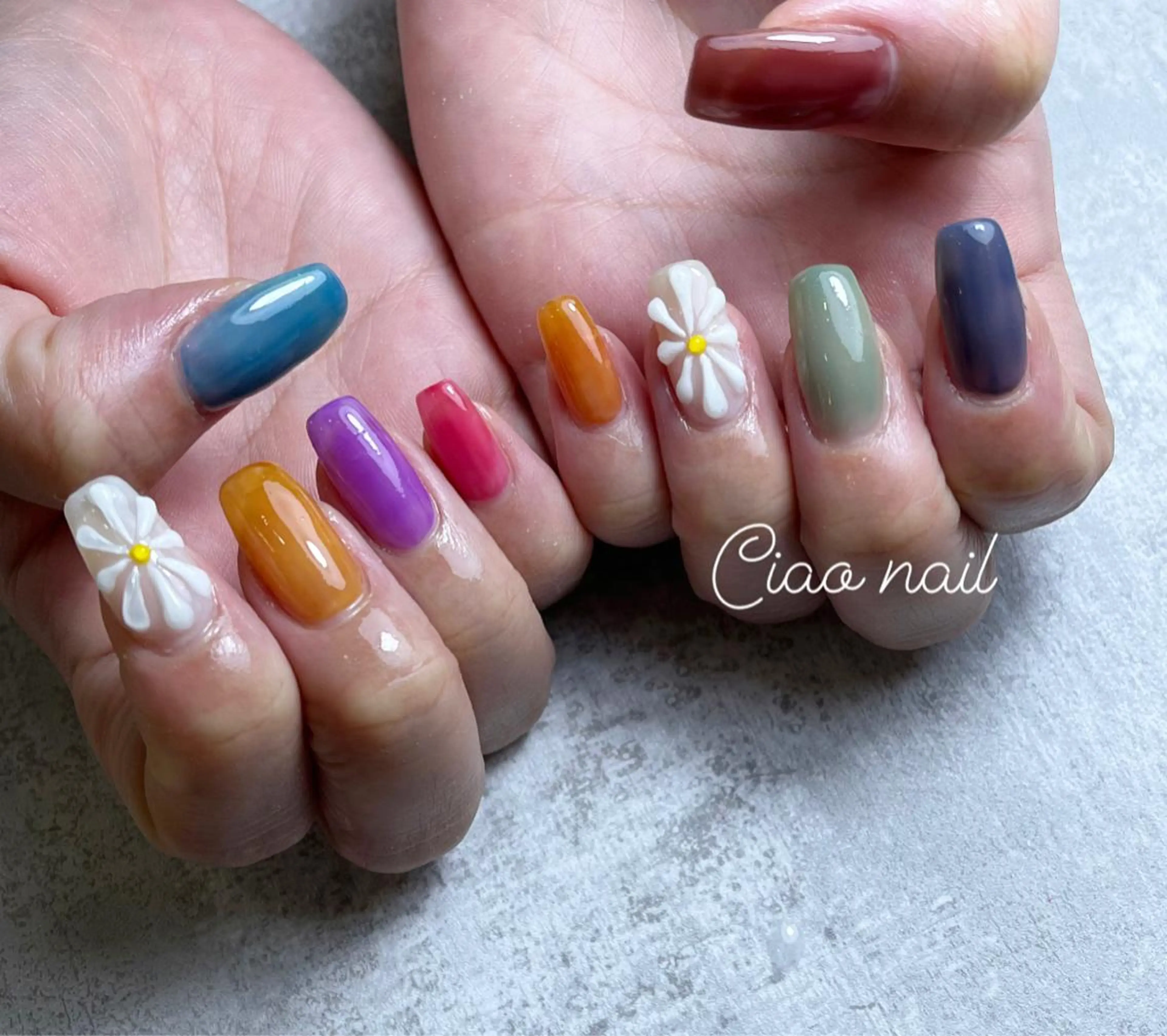 ネイル フラワーネイル ぷっくりネイル #Amin nail salonのネイルデザイン