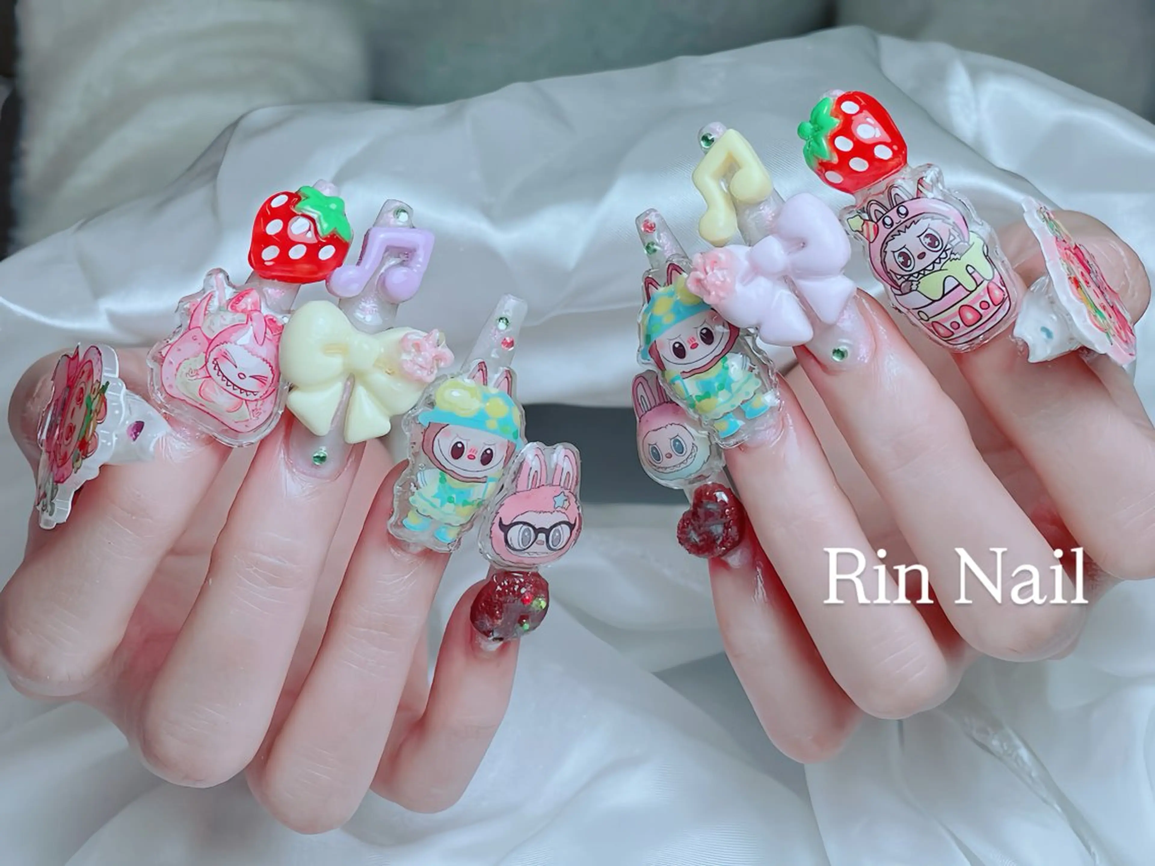 ネイル ボルドー フレンチネイル グラデーション キラキラネイル 韓国ネイル ハンドネイル Rin Nail 新大久保店のネイルデザイン