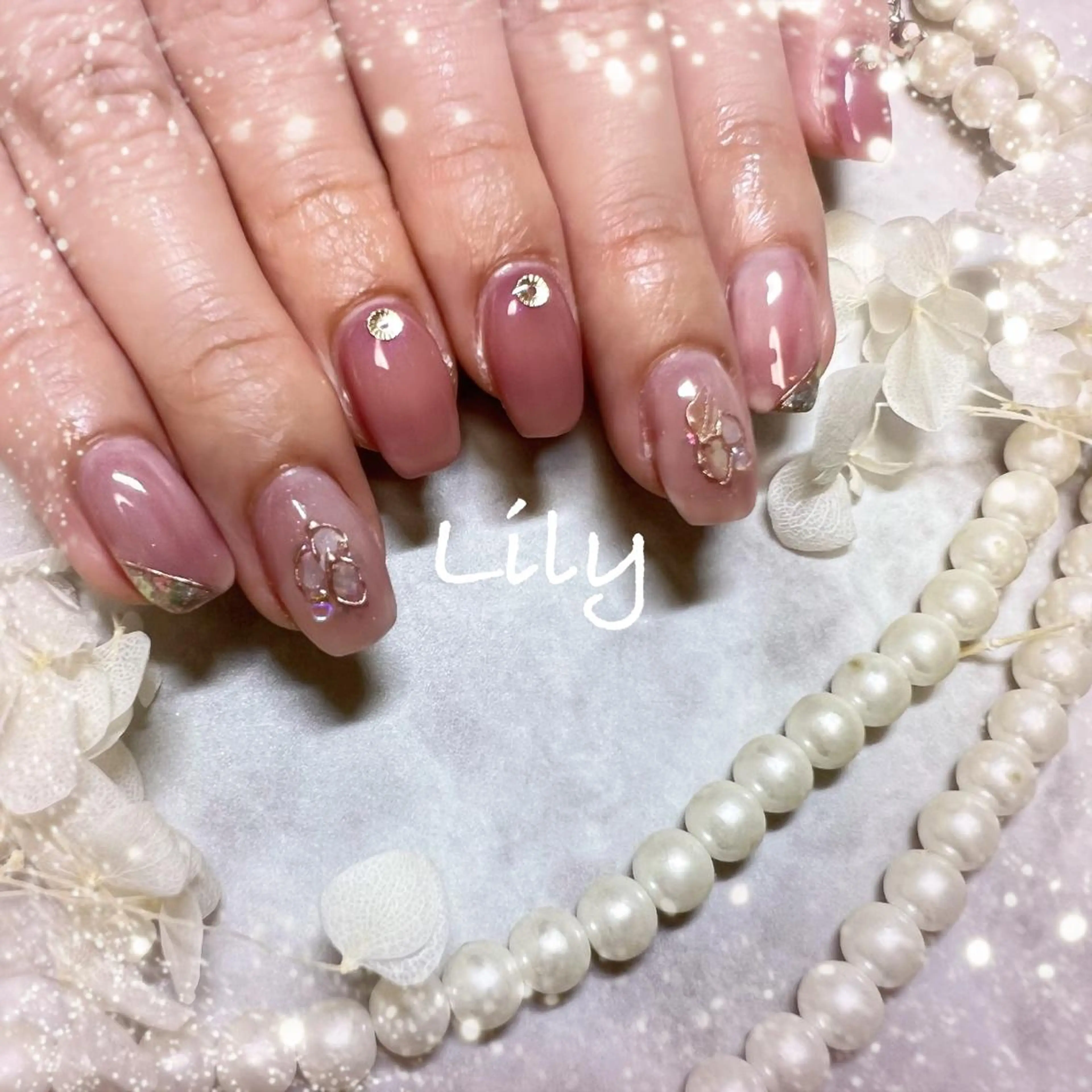 ネイル ハンドネイル Lily*nail 🌻Mii🌻のネイルデザイン