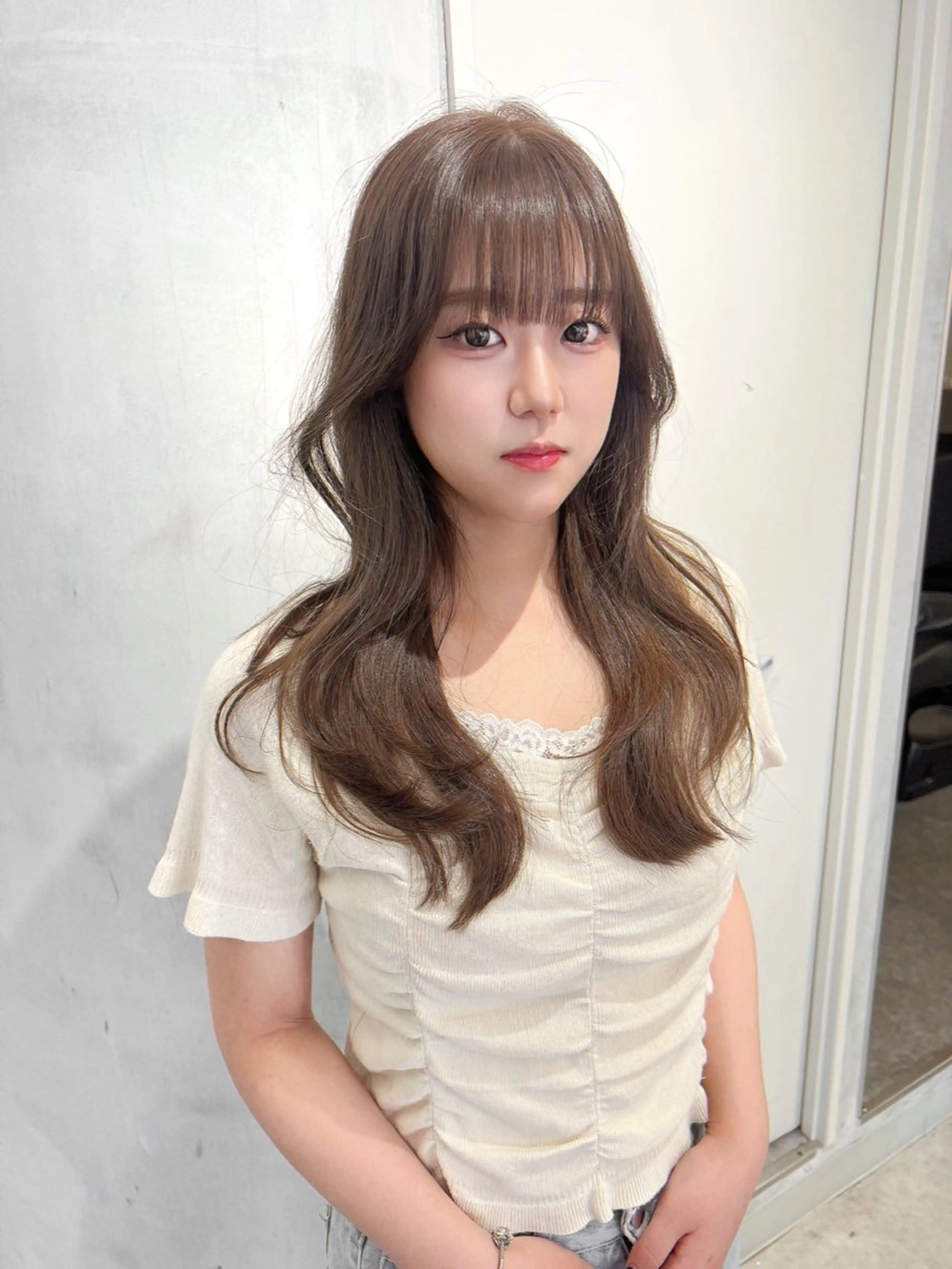 セミロング 韓国レイヤーカット/ 縮毛矯正/羽田航のヘアスタイル