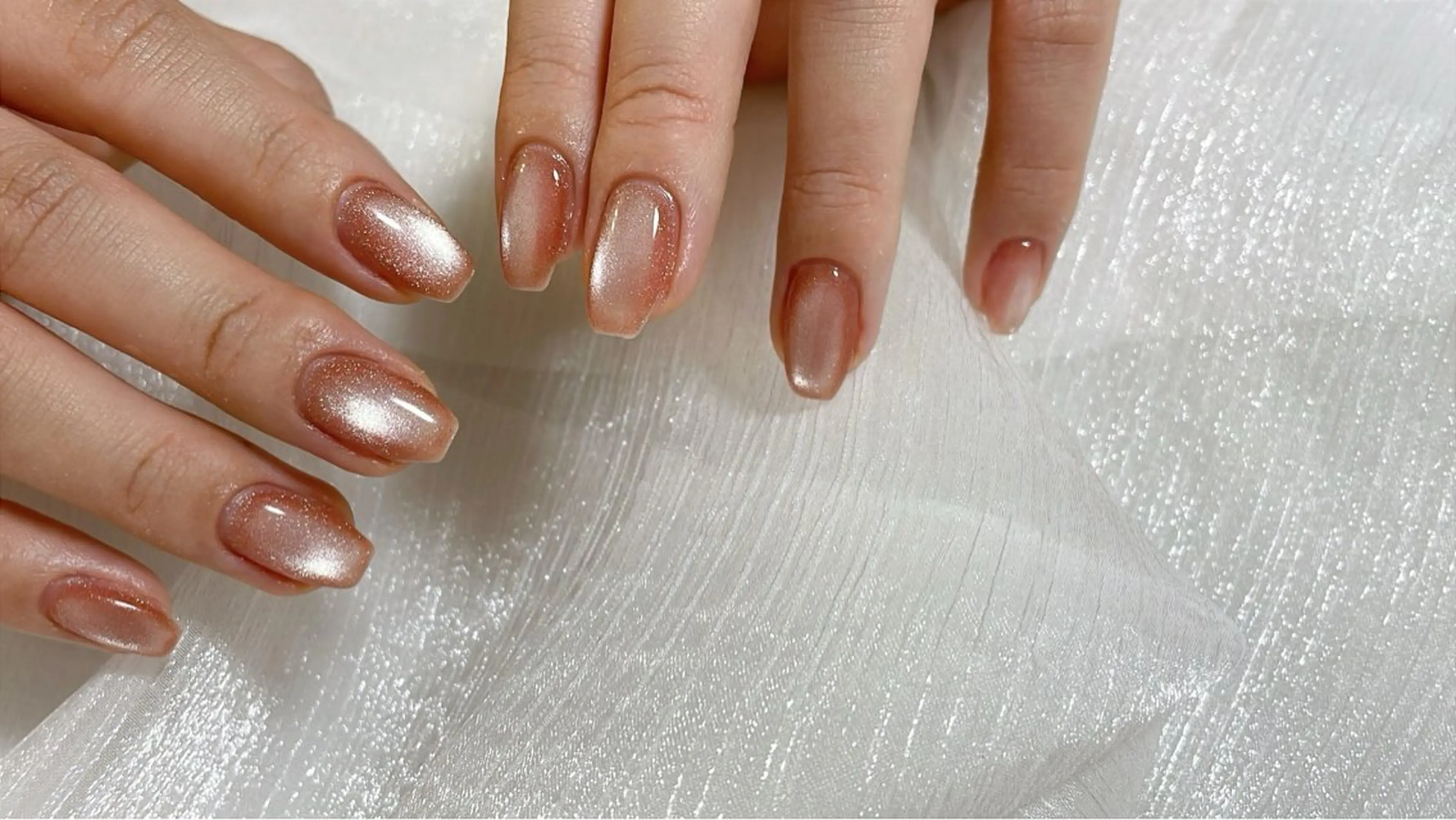 ネイル オーロラネイル ブルー ブラウン フットネイル フレンチネイル ハンドネイル kiki nail たまプラーザのネイルデザイン