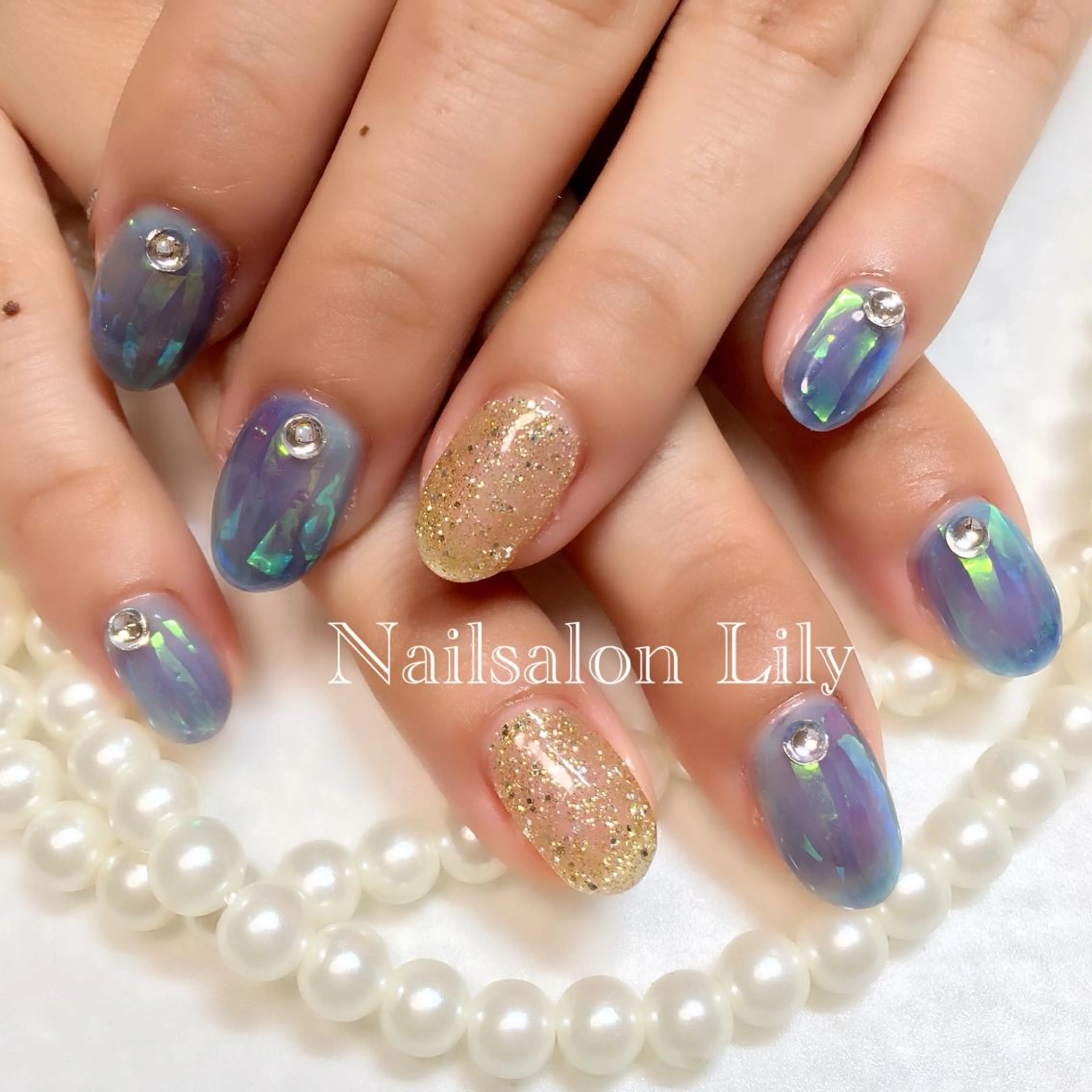 ネイル ブルー キラキラネイル Lily*nail 🌻Mii🌻のネイルデザイン