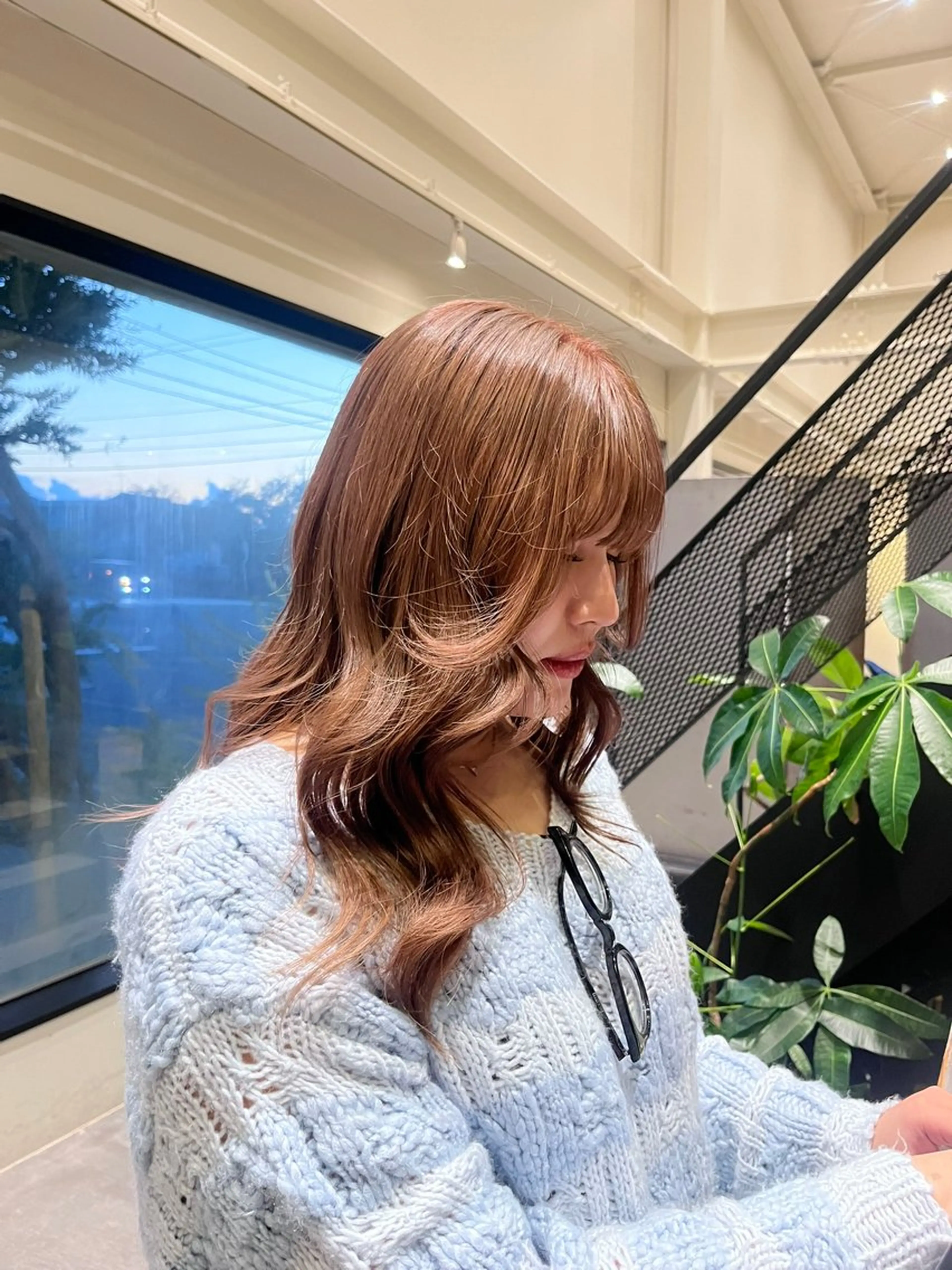 セミロング カラー ベージュカラー ブリーチ 桑原 木乃華のヘアスタイル