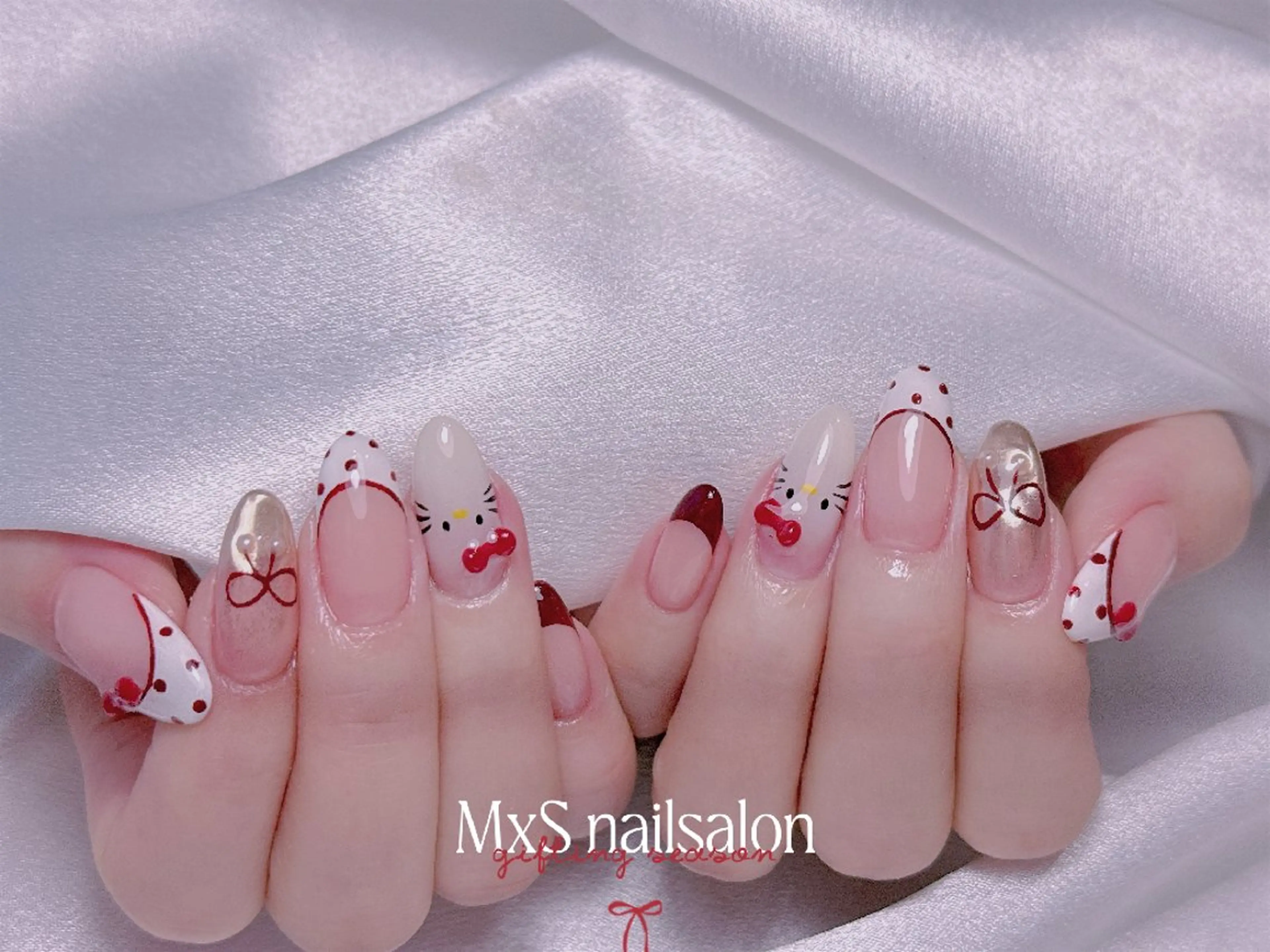 ネイル ハンドネイル ハンドケア MxS リィリィのネイルデザイン