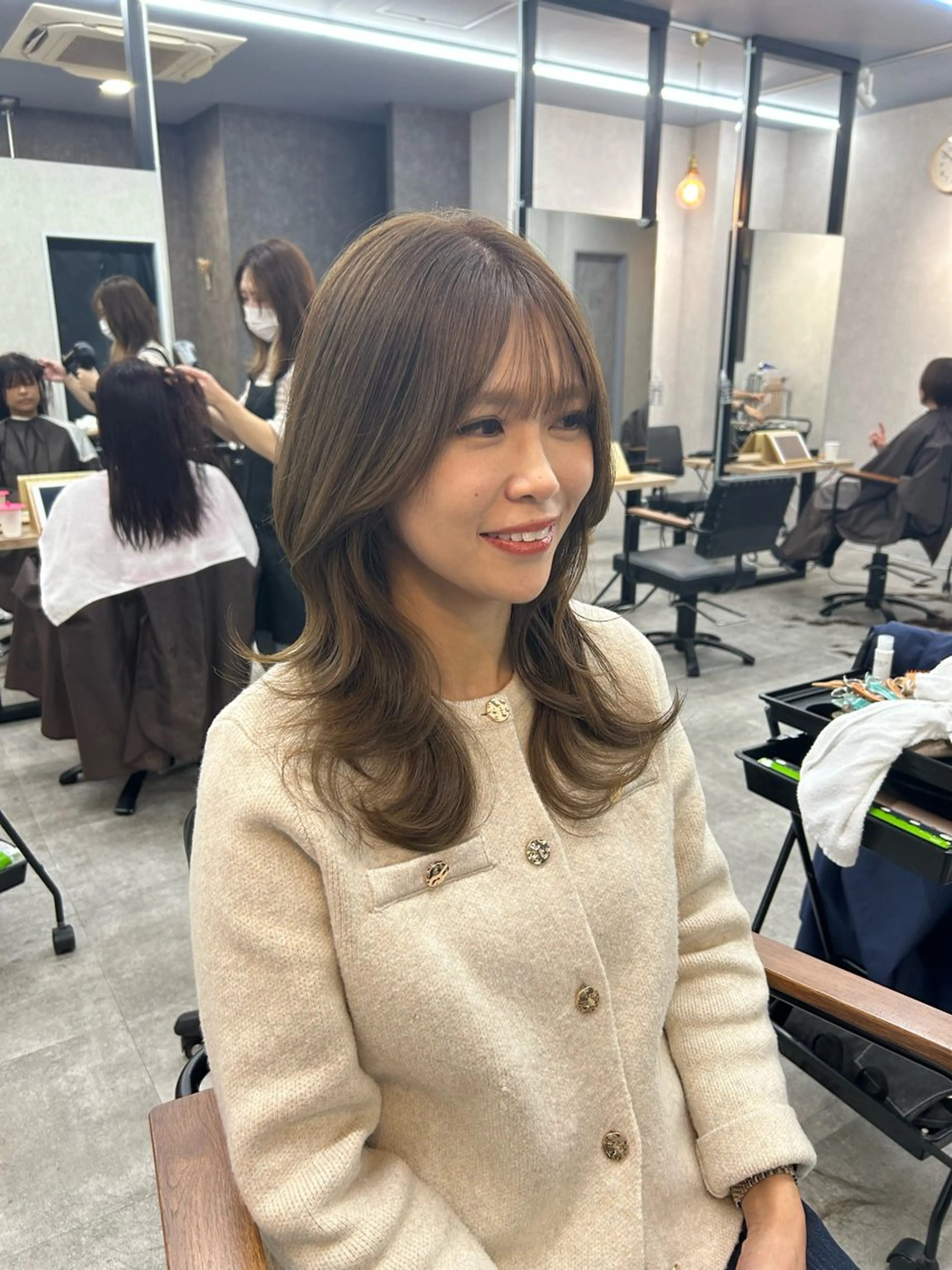 ミディアム カラー いなみね はるきのヘアスタイル