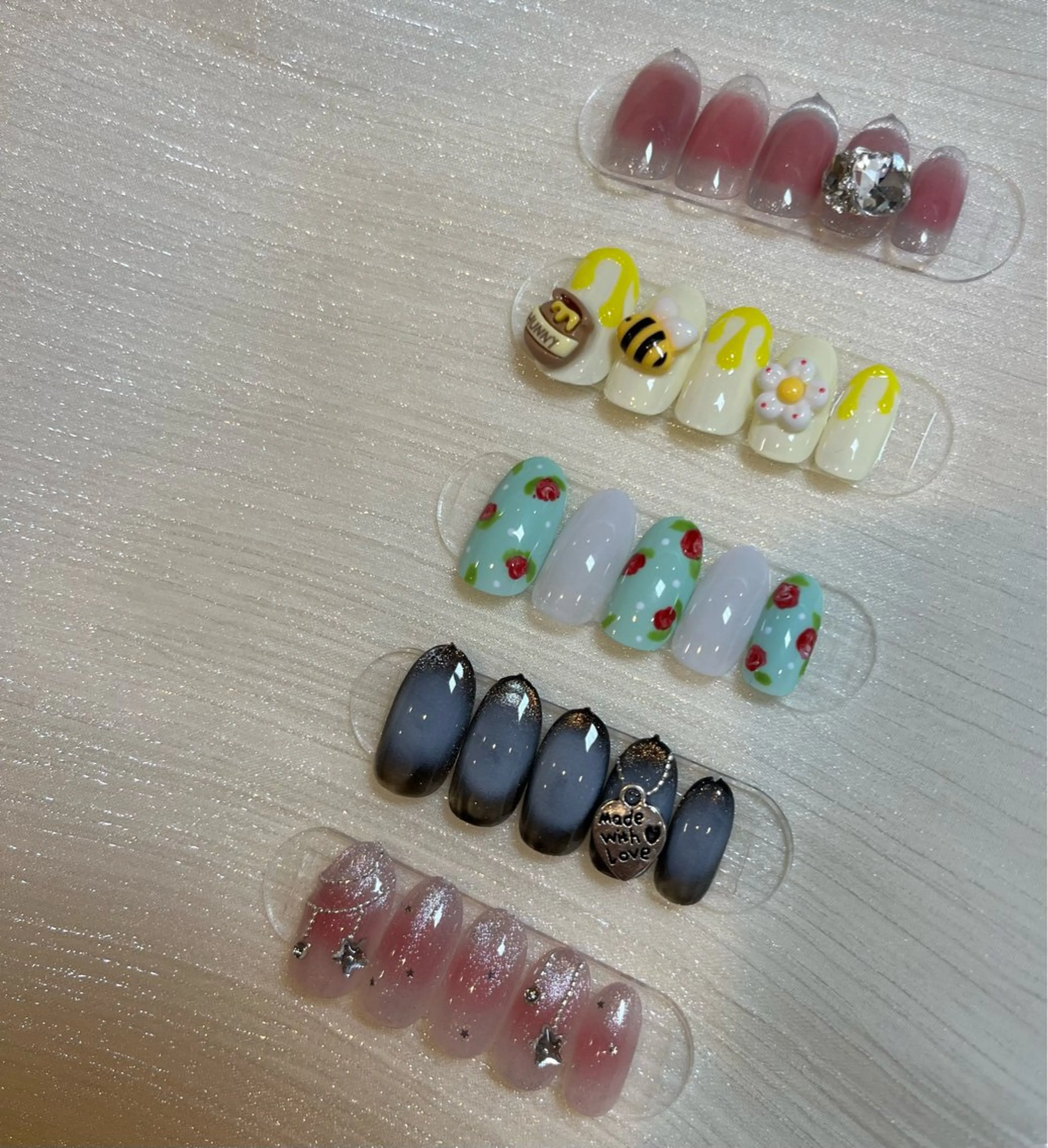 【hand】🎀デザインガーリーコース(オフ・ケア込み)の写真