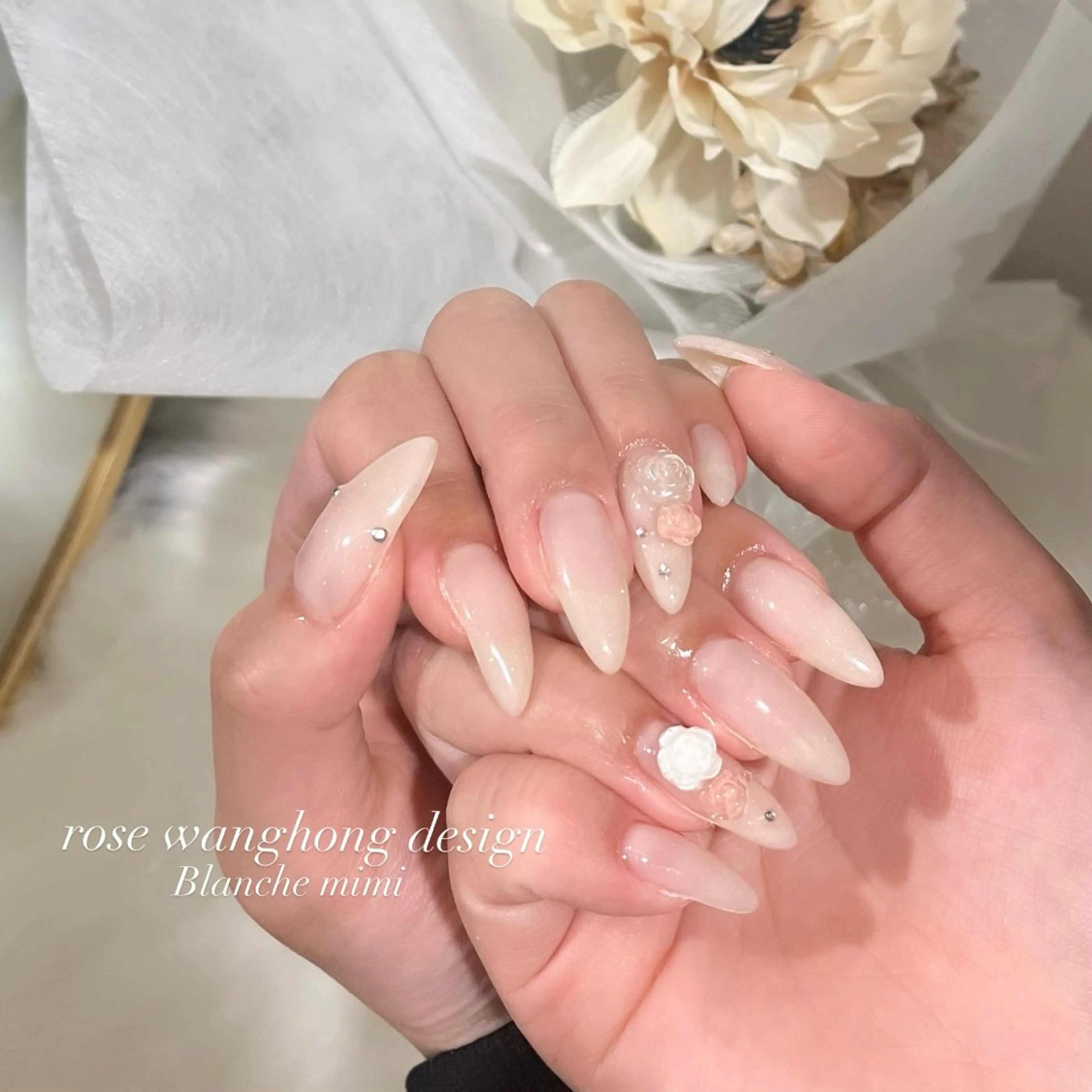 ネイル ハンドネイル Blanche mimi.u_aのネイルデザイン