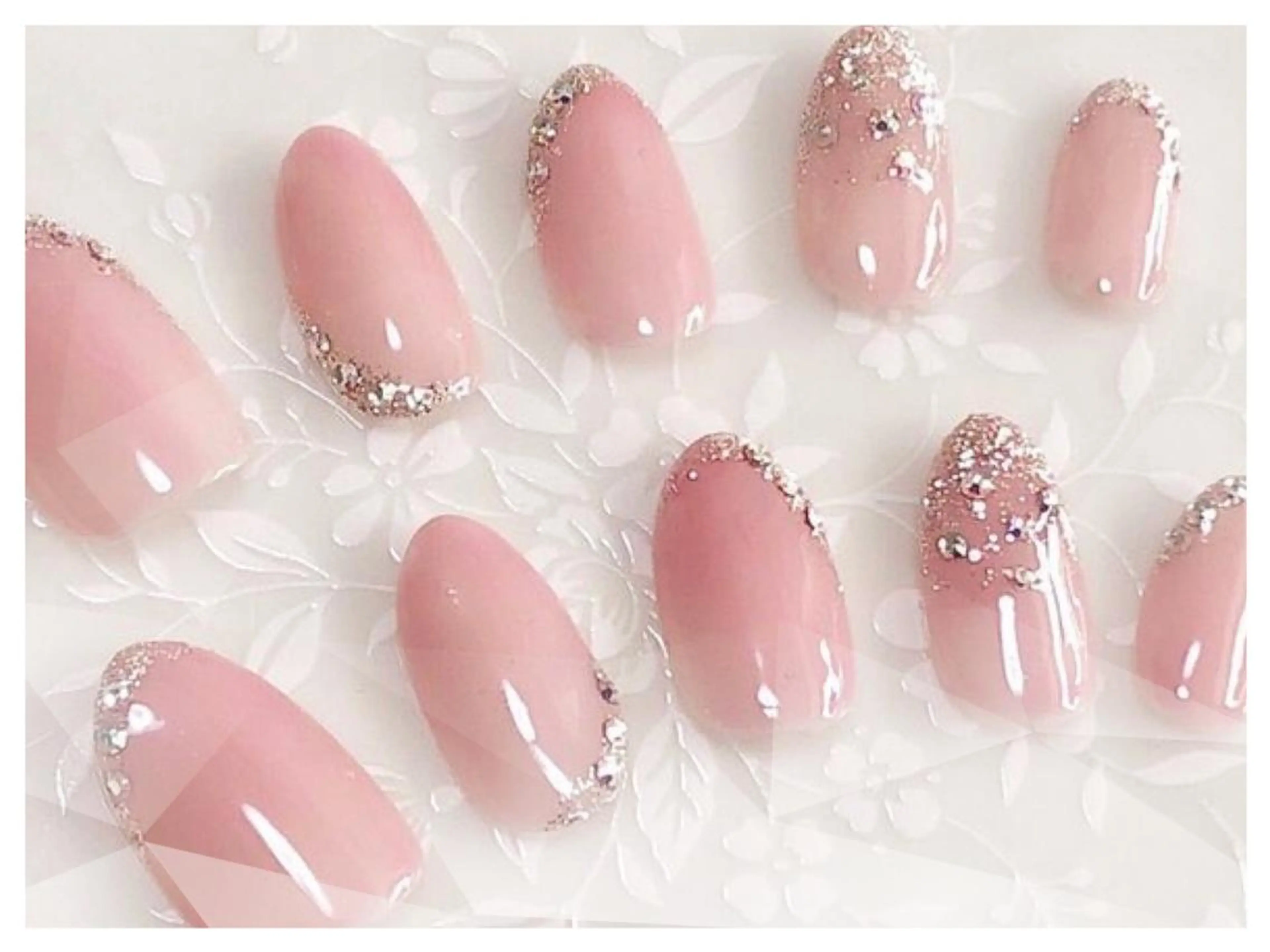 ネイル Honey スカルプ専門店のネイルデザイン