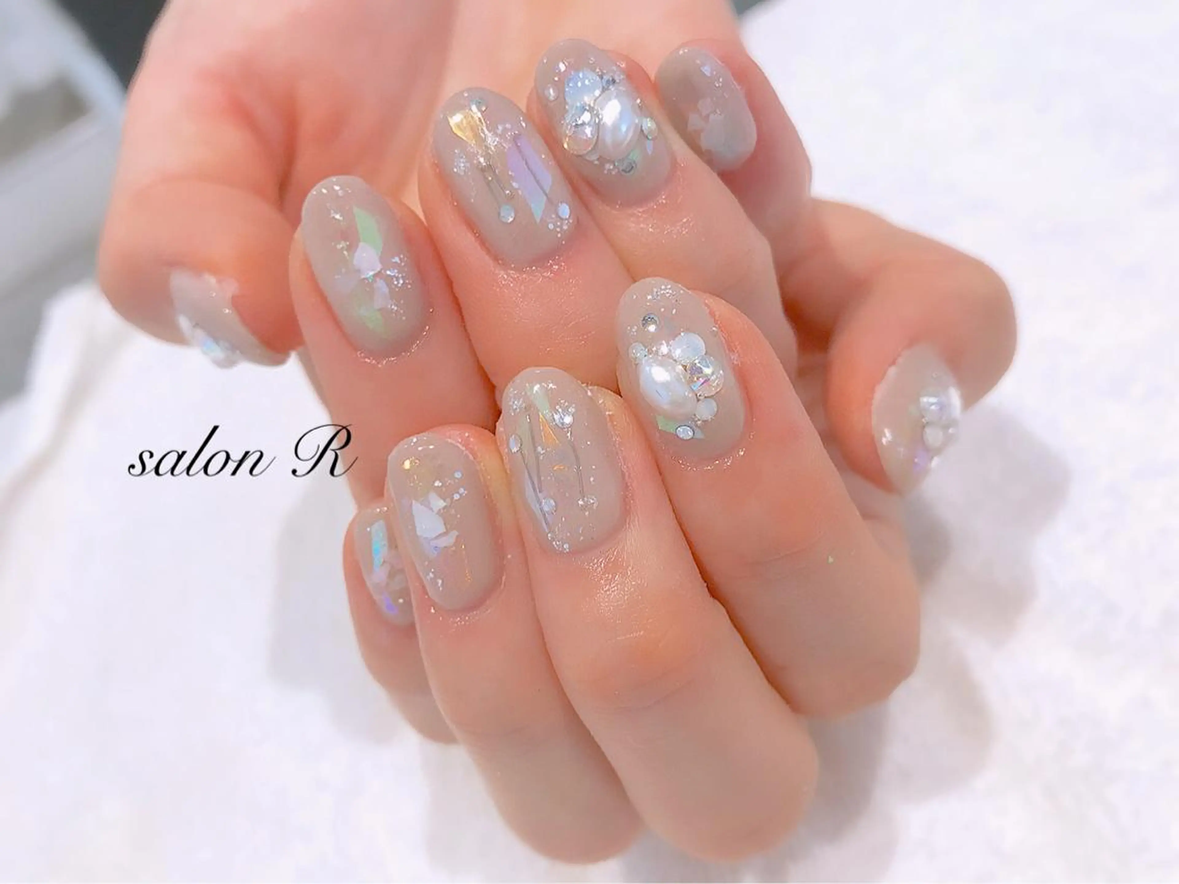 ネイル キラキラネイル ニュアンスネイル NARUMI HYODOのネイルデザイン