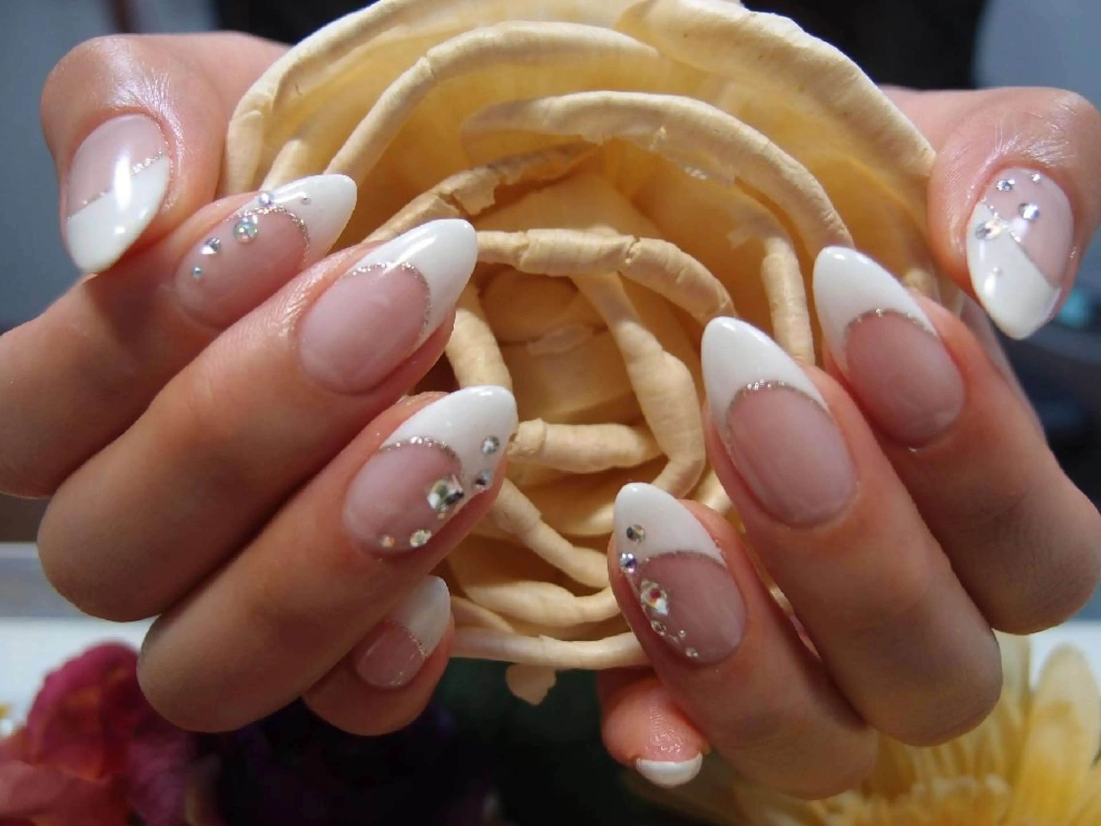 ネイル フレンチネイル ネイル・エステサロン リーノ・ロパ所属・ネイル・エステサロン リーノ・ロパのエステ・リラクイメージ