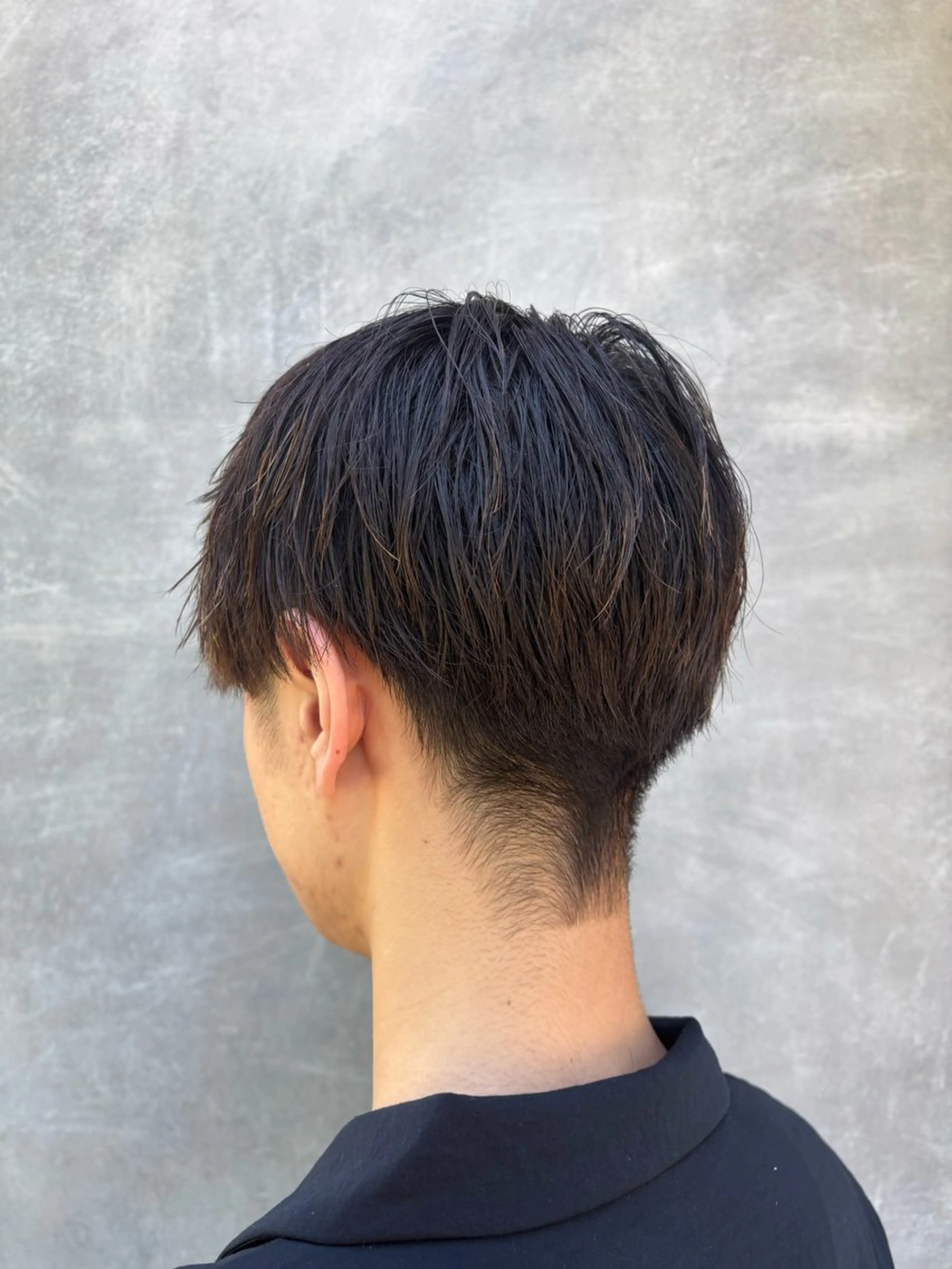 メンズ ヘアカラー 三嶋 陽友のヘアスタイル