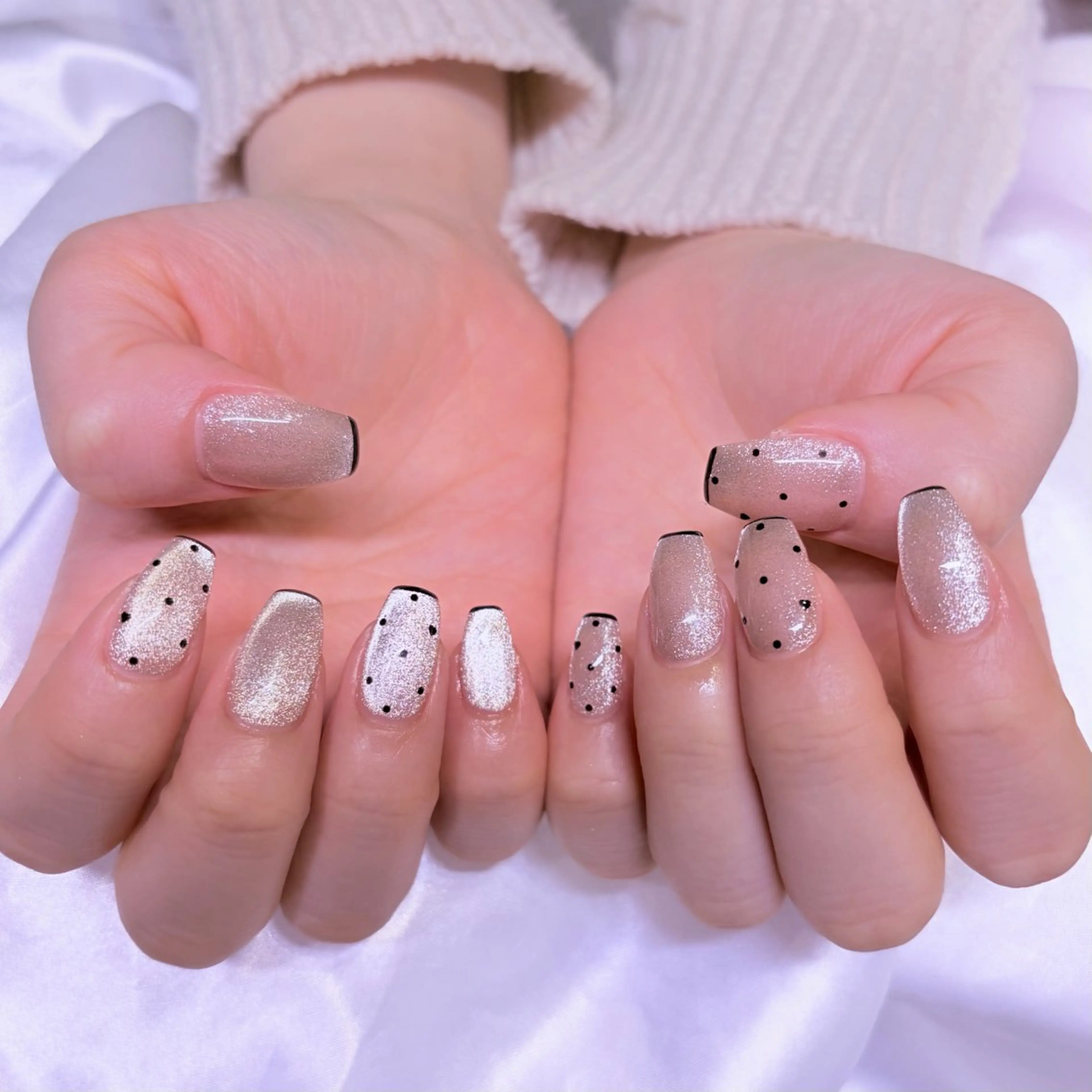 ネイル フレンチネイル ガーリー ハンドネイル nail salon e'mu💐のネイルデザイン