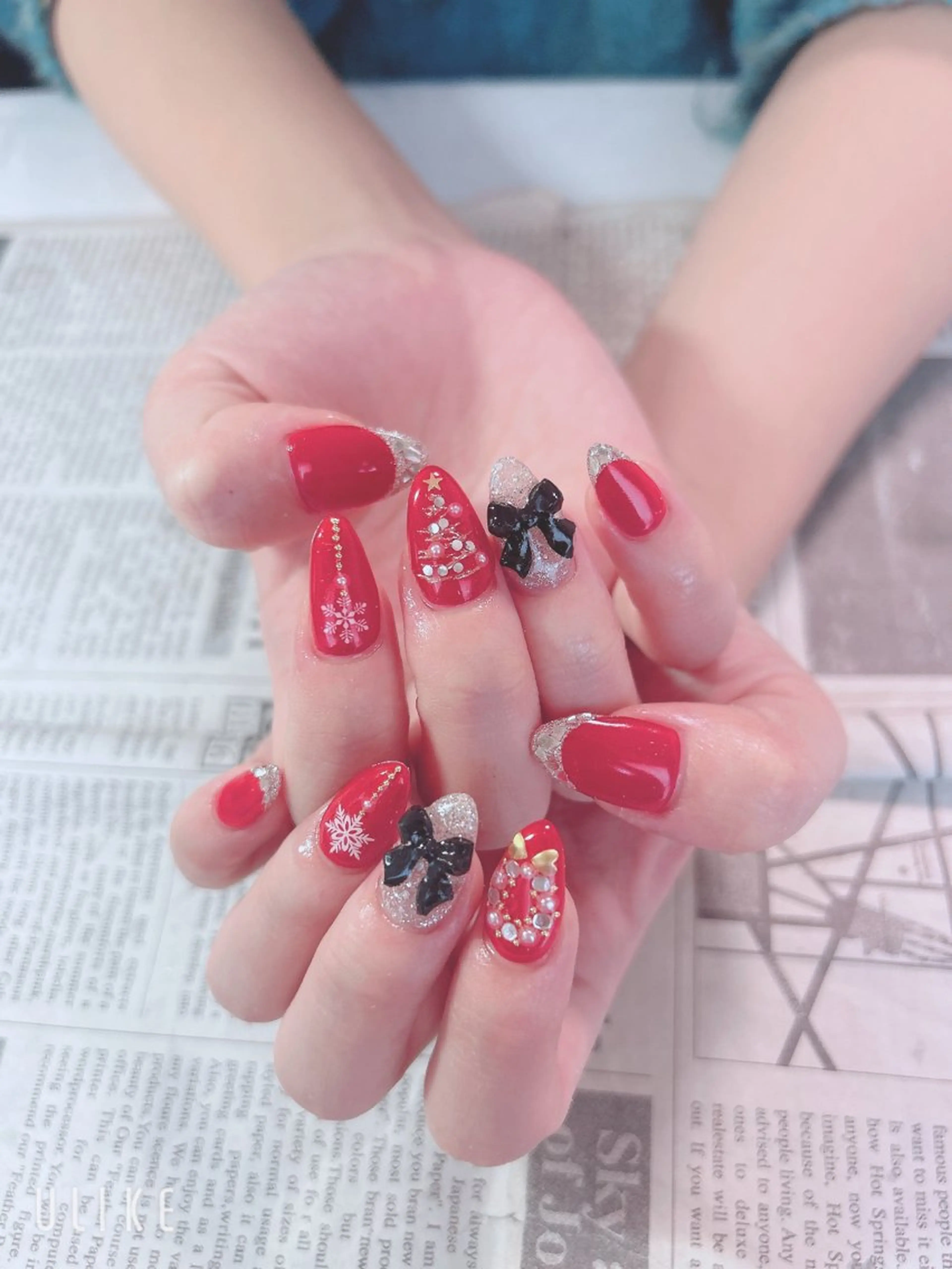 ネイル リボン ハンドネイル ハンドケア 森山 舞のネイルデザイン