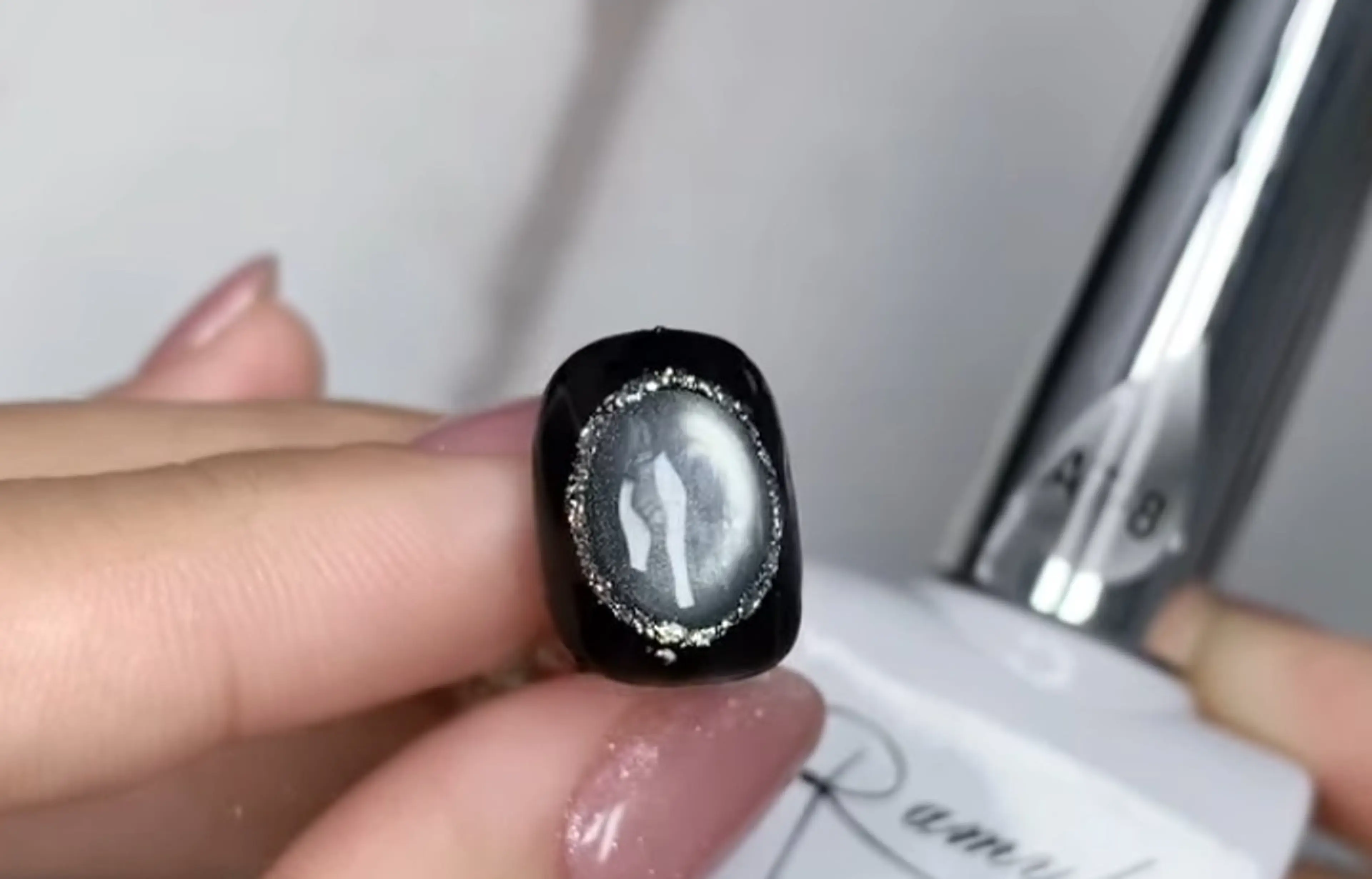 ネイル Hina ネイルサロンのネイルデザイン